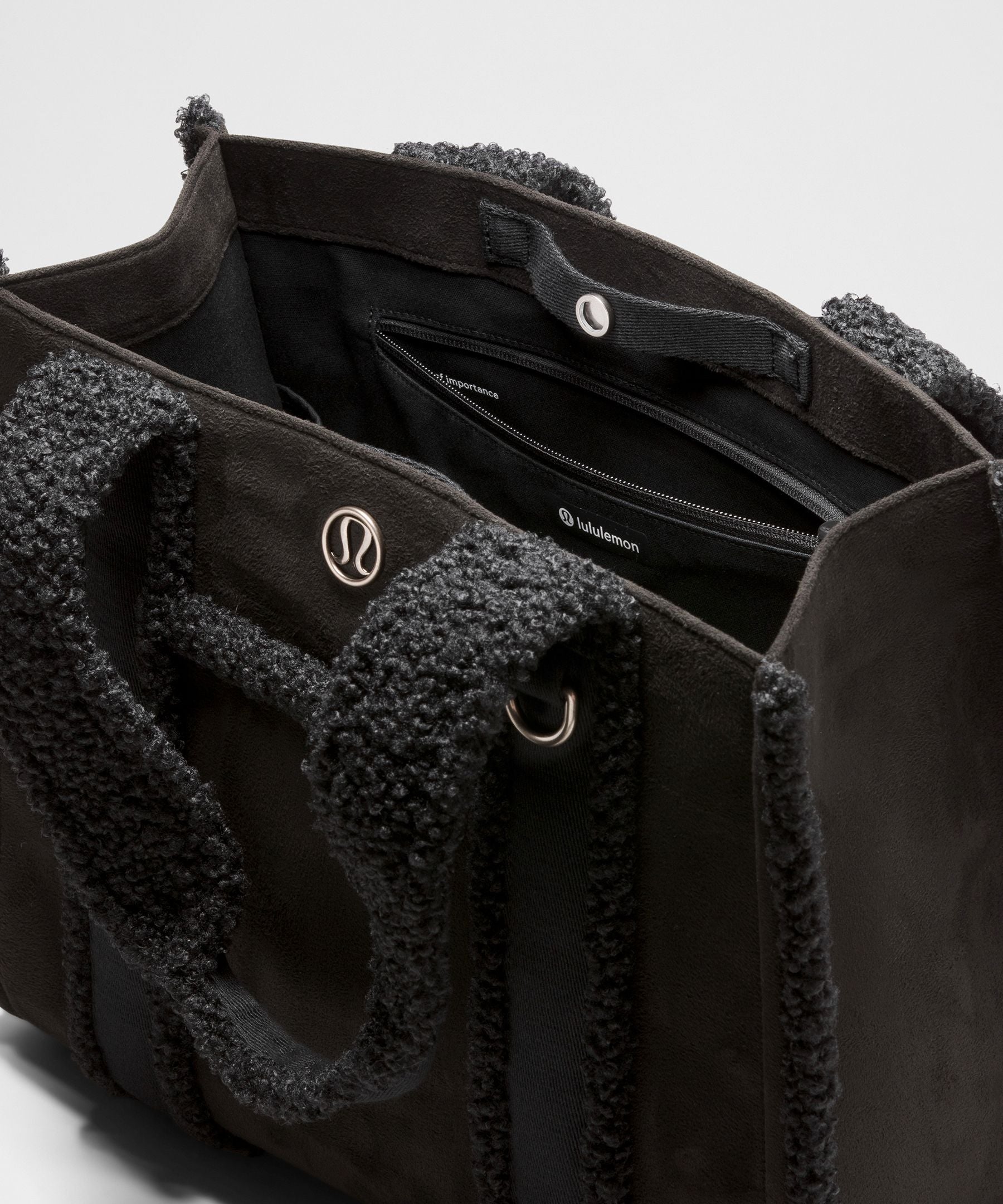 Lululemon Boxy Tote Bag 10L *Faux Shearling Trims