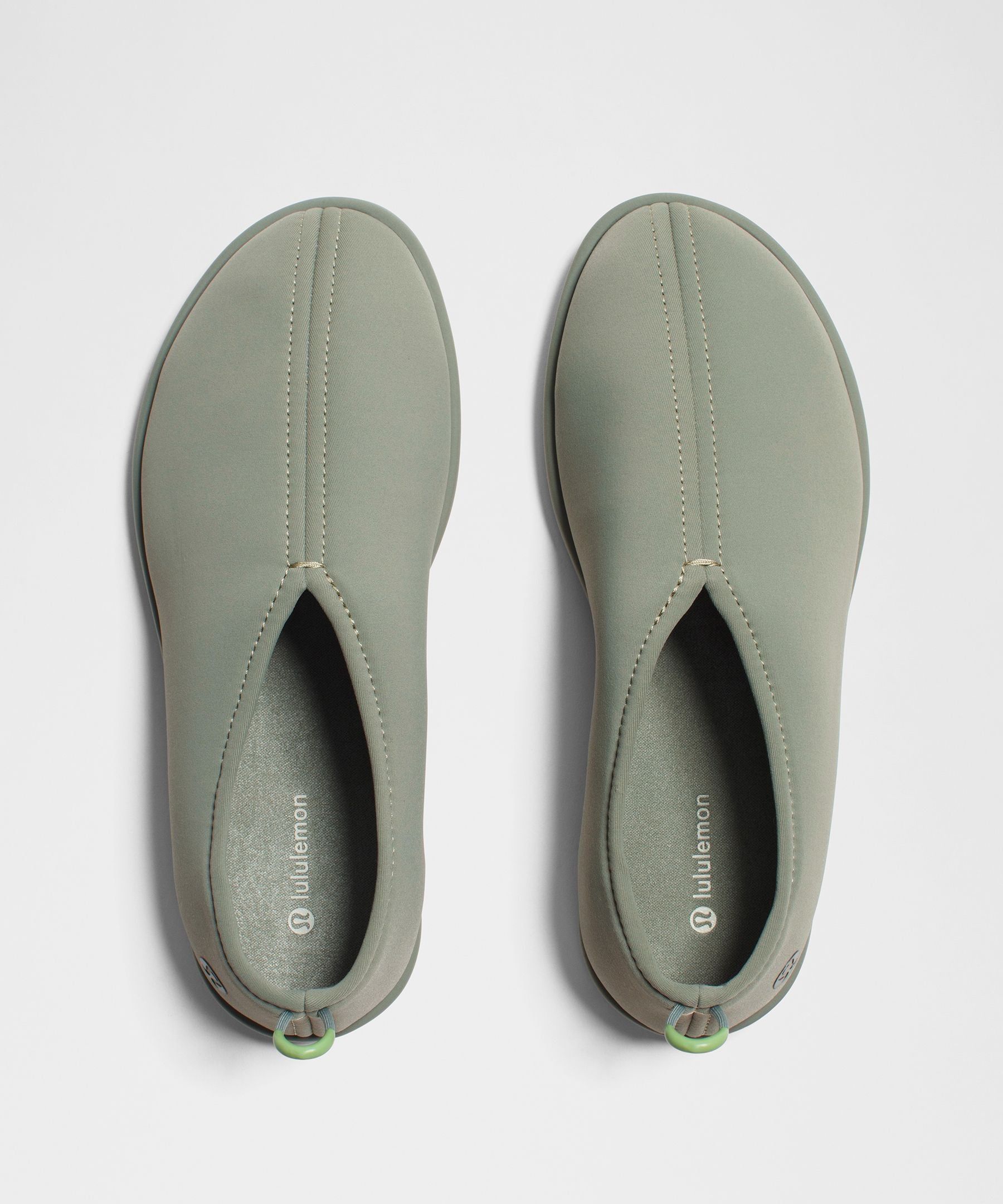 Lululemon Flat Mate