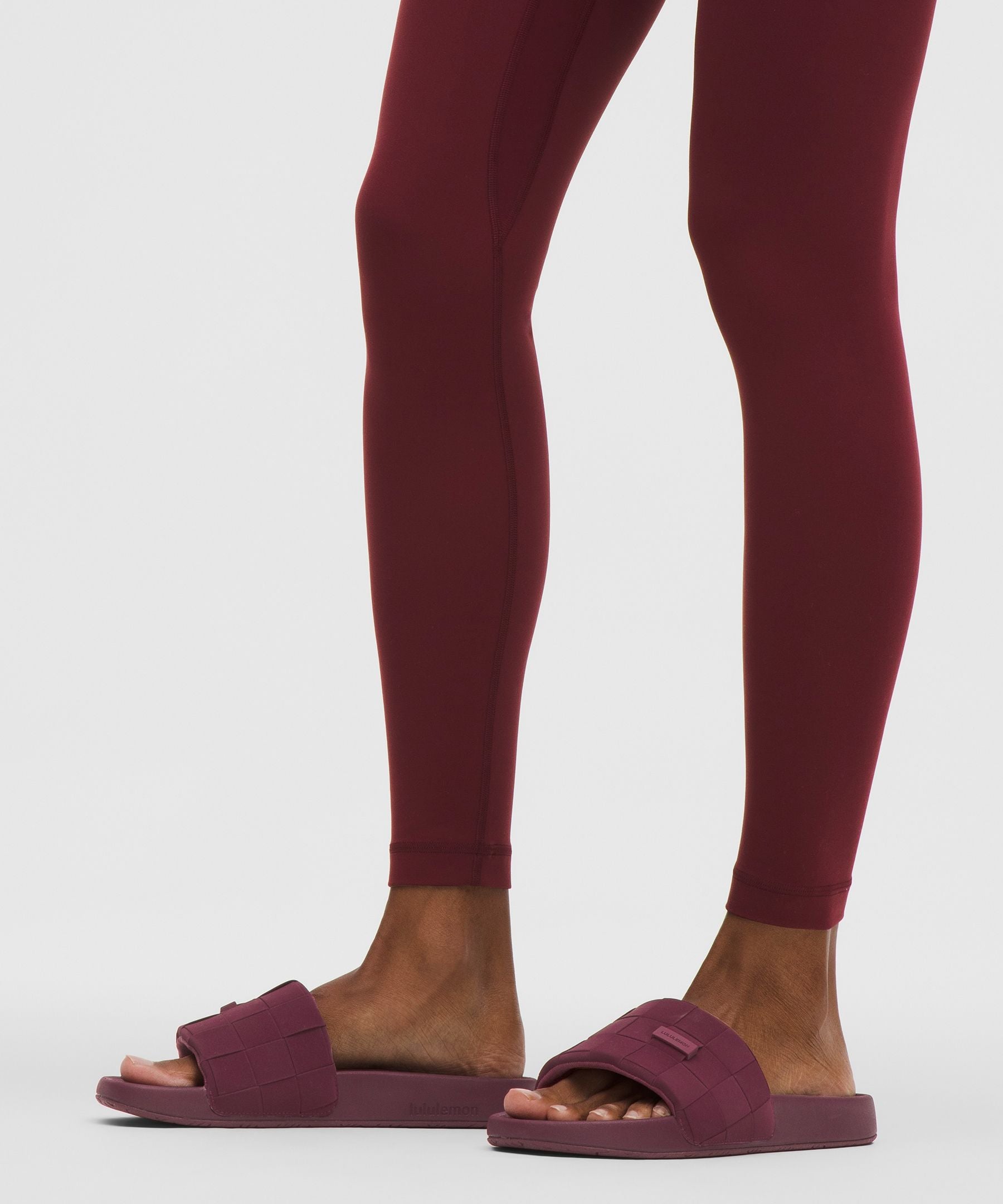 Lululemon Women's Restfeel Woven Slide