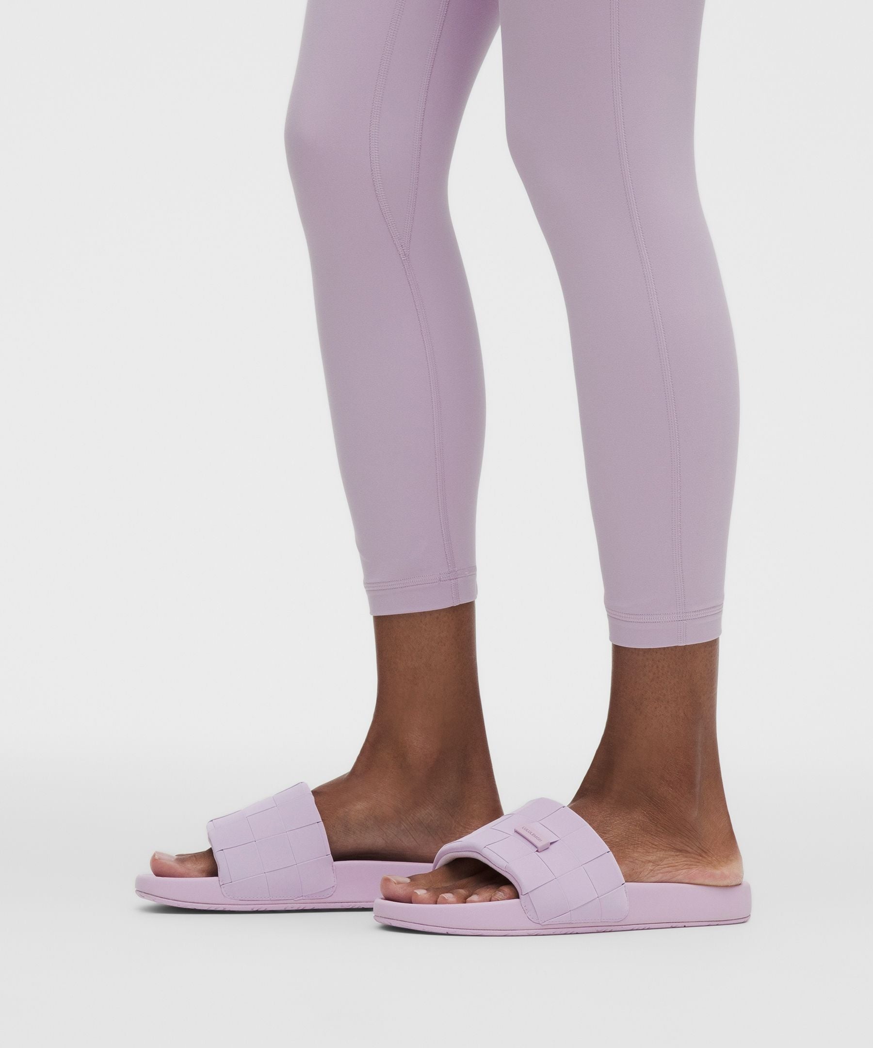 Lululemon Women's Restfeel Woven Slide