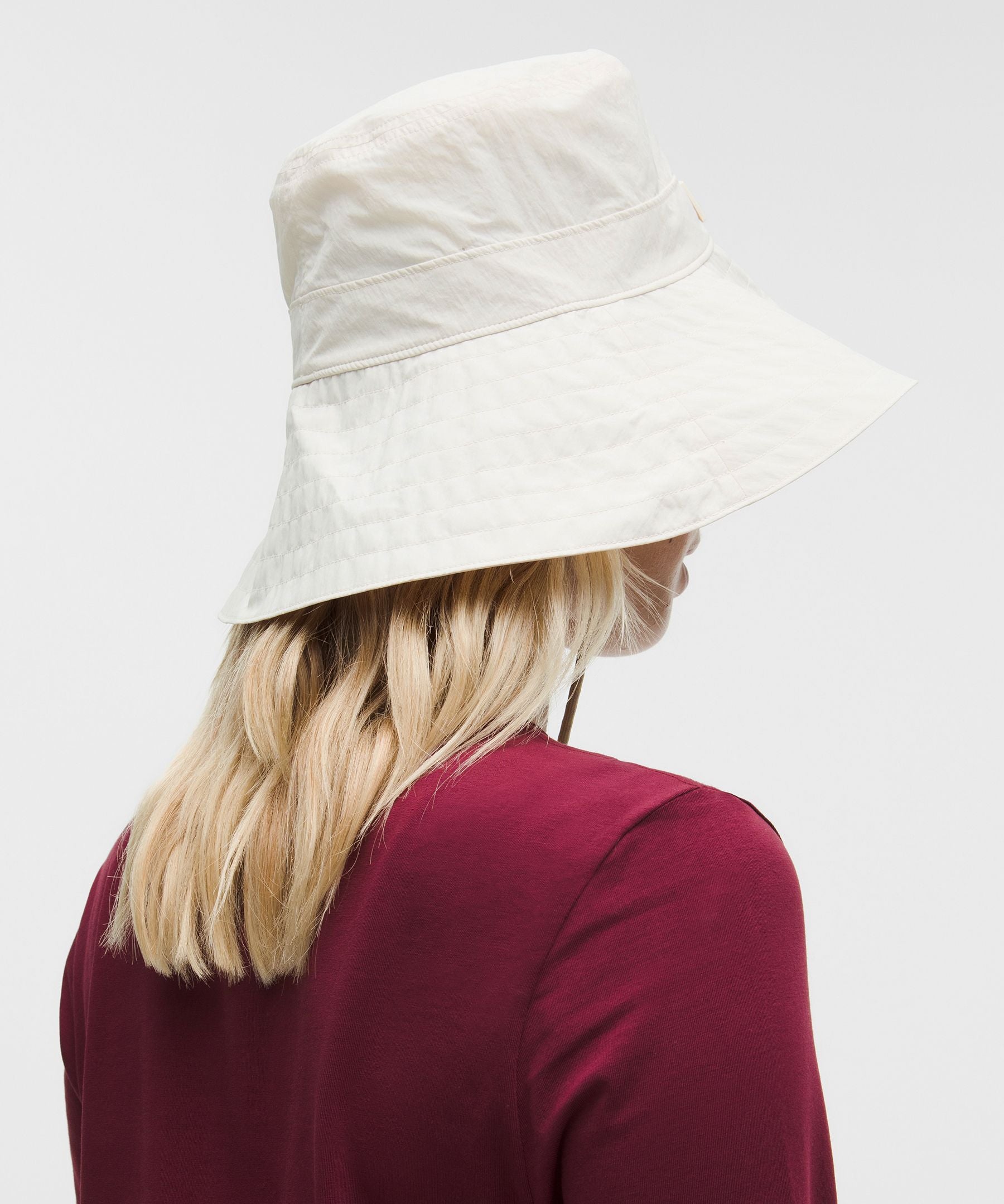 Lululemon Women's Extra-Wide Brim Sun Hat