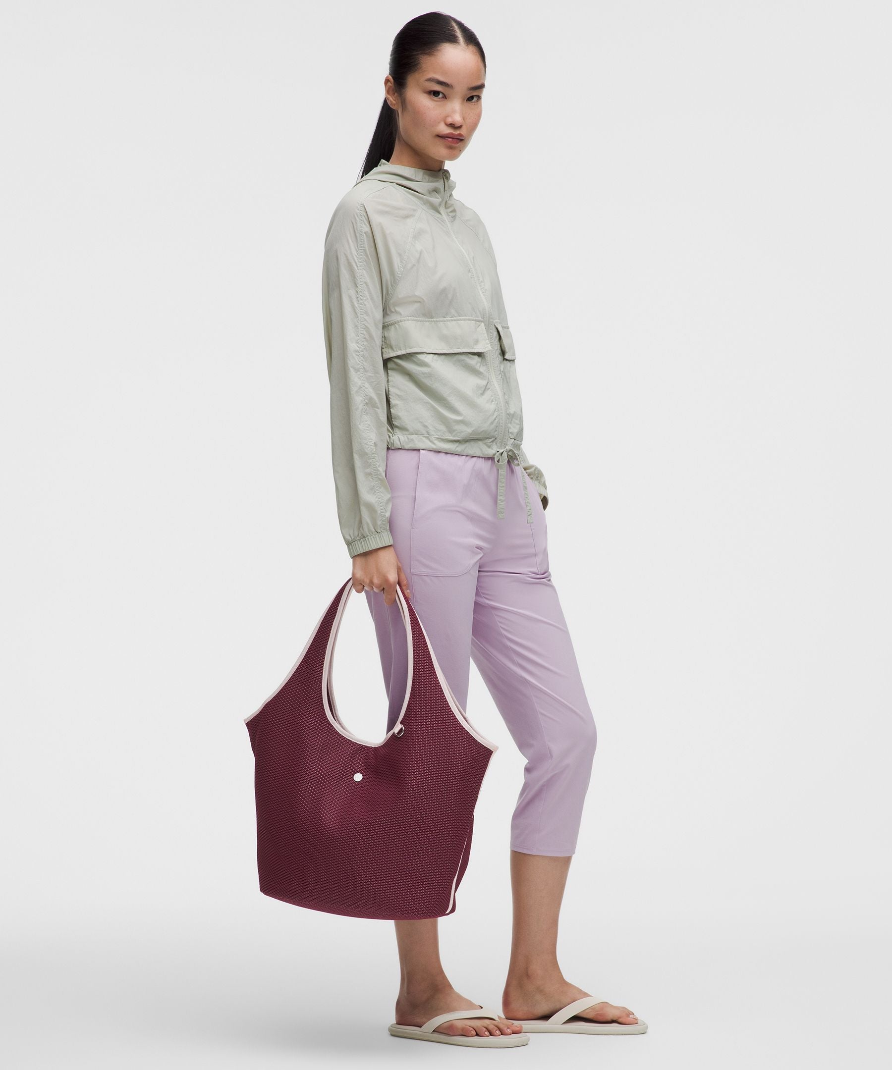 Lululemon Spacer Mesh Shoulder Bag 15L