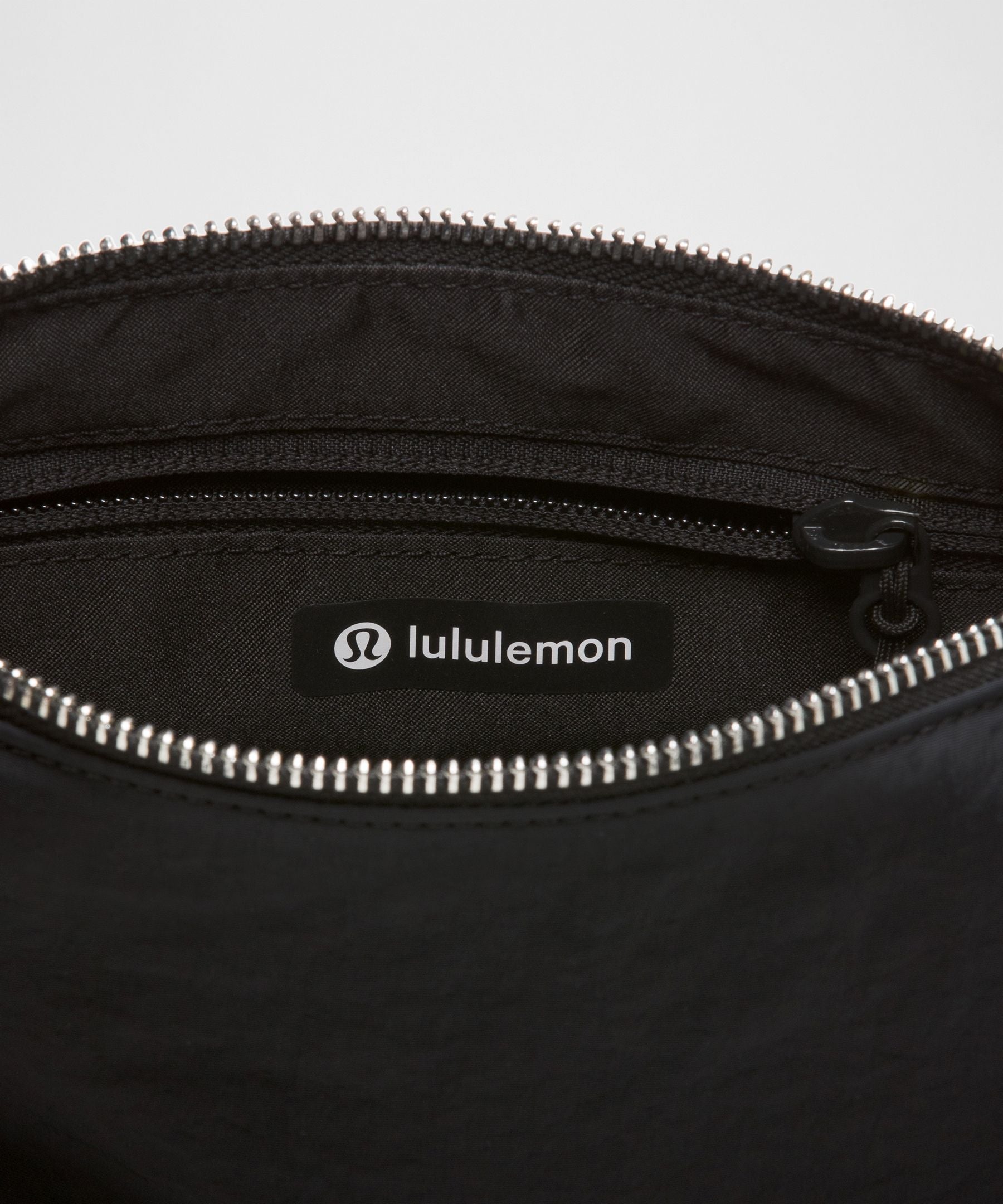 Lululemon Ruched Shoulder Bag Mini 1.5L