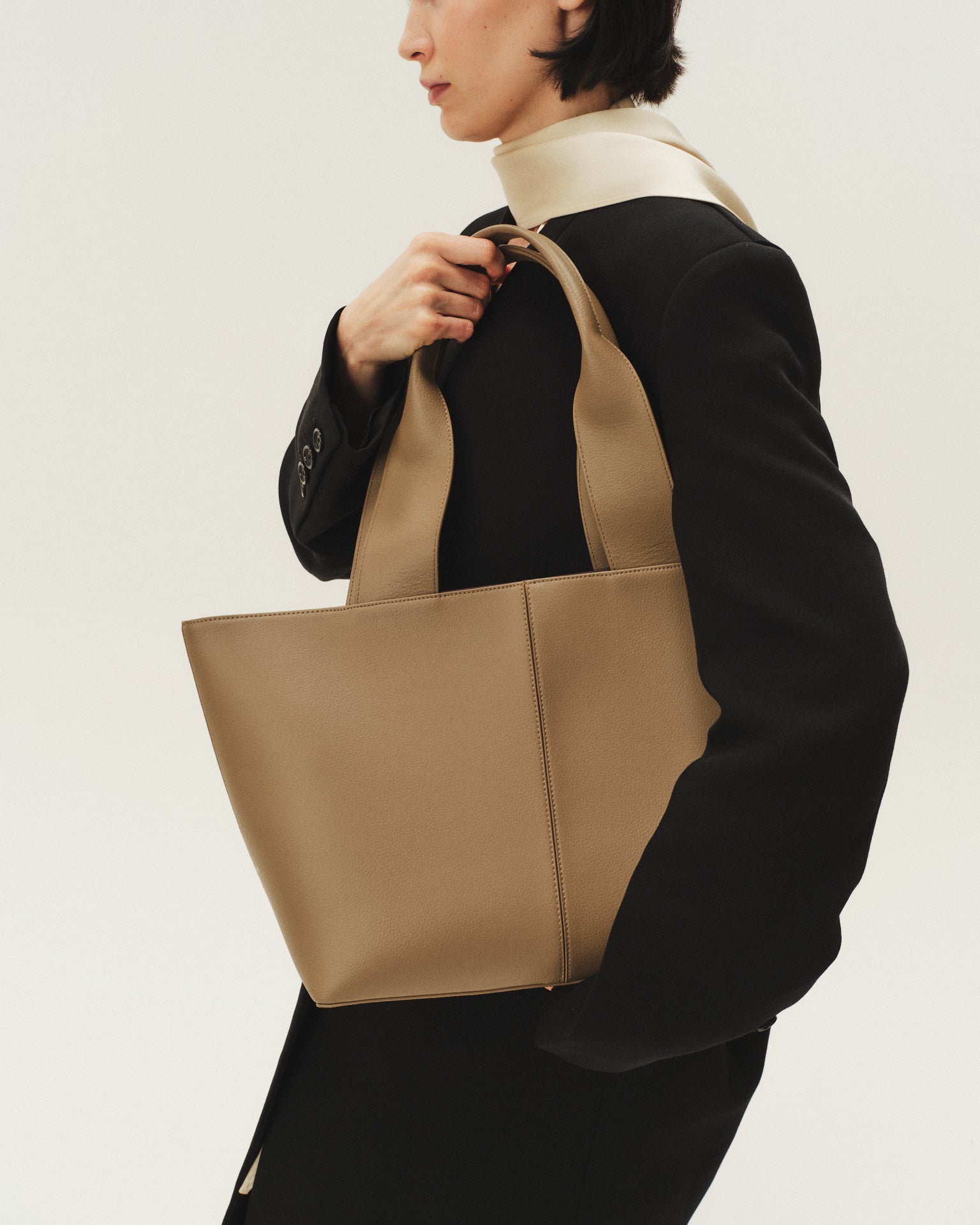 Freja Lafayette Tote Taupe