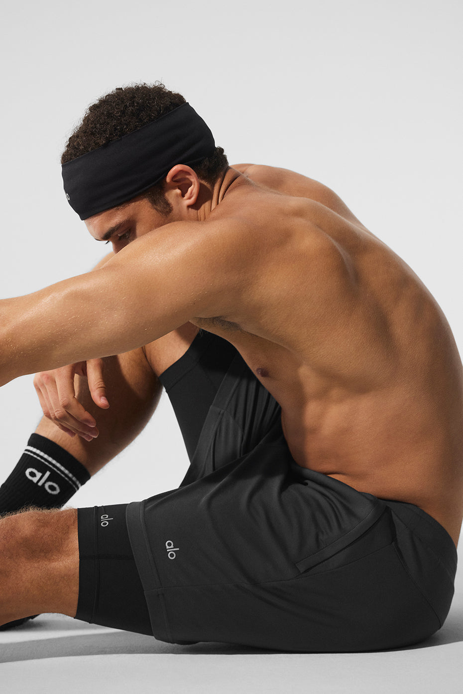 Alo Yoga Conquer React 2-In-1 Performance Short