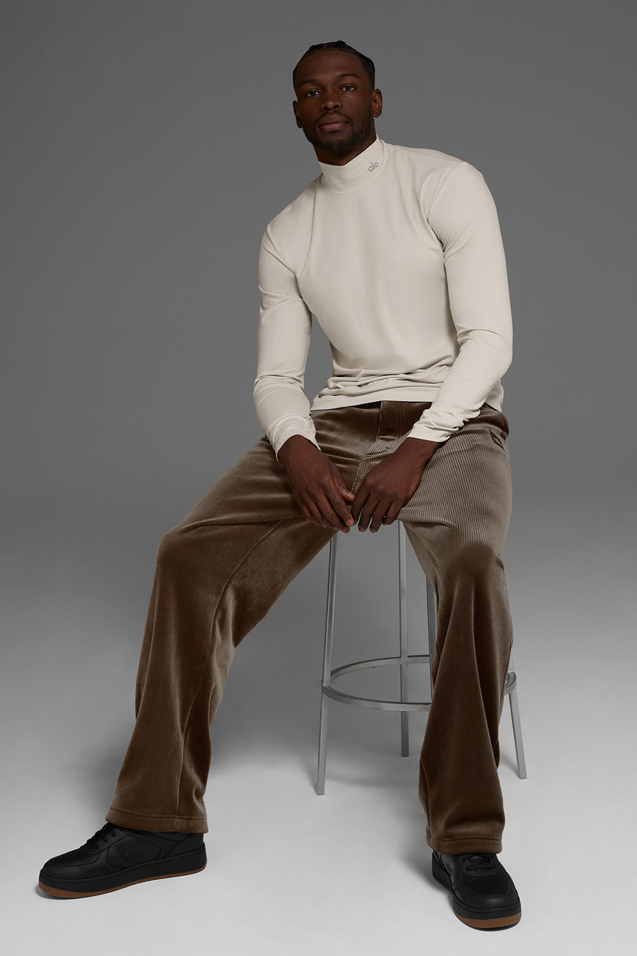 Alo Yoga Conquer Reform Mock Neck Long Sleeve