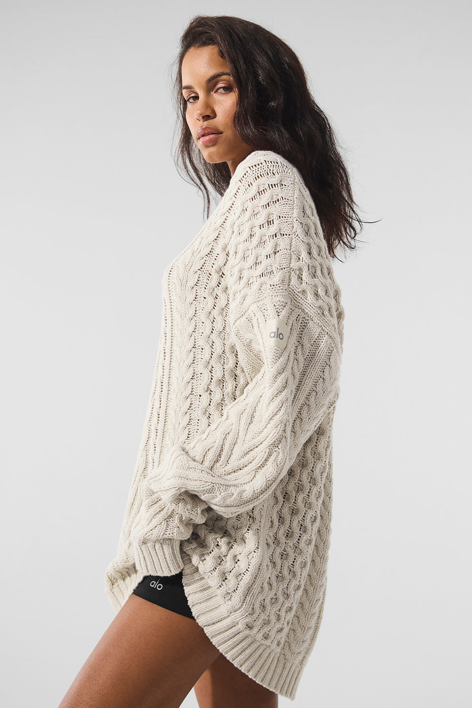 Alo Yoga Women'S Cable Knit Crew Neck Sweater