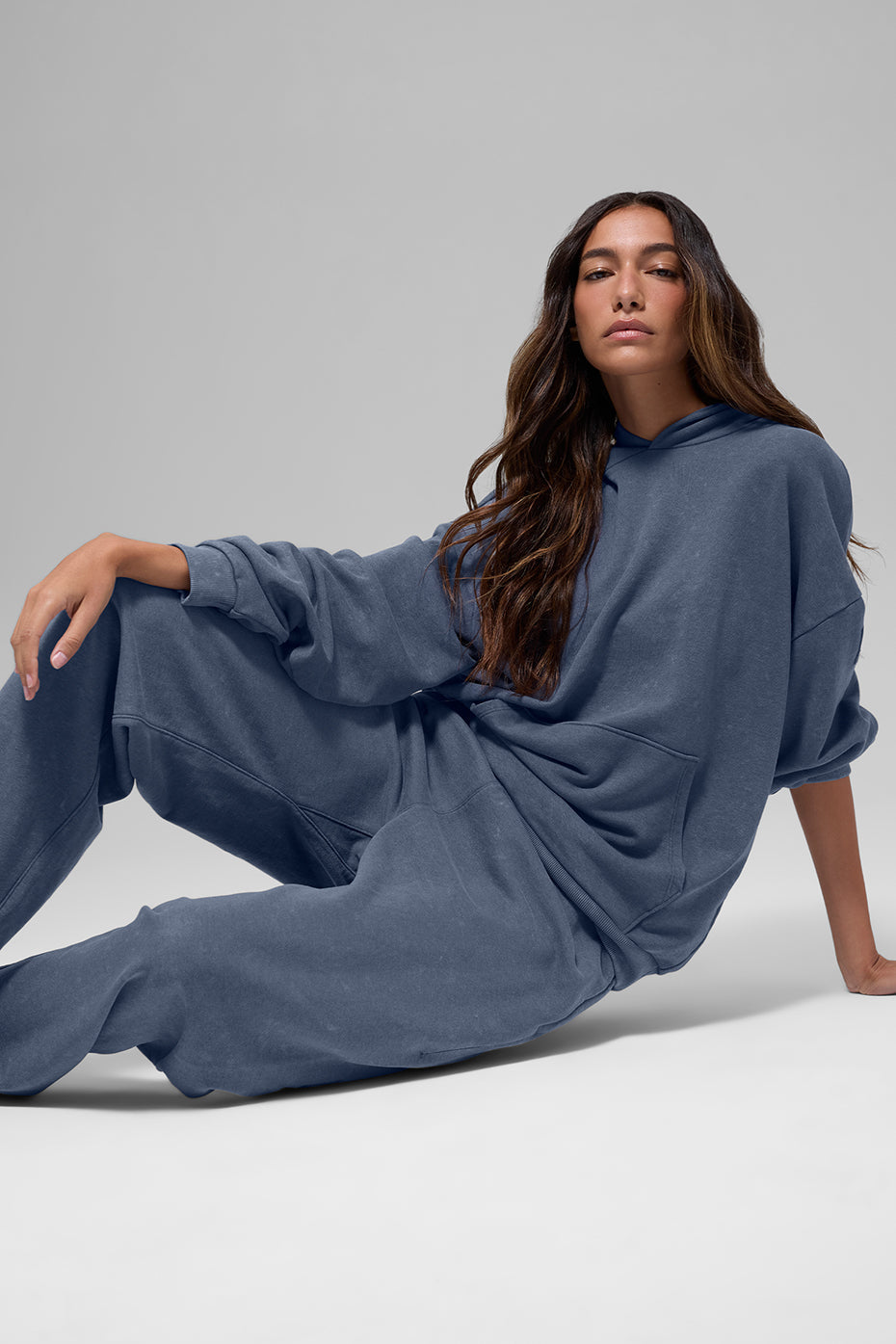 Alo Yoga Women'S Chill Vintage Wash Hoodie