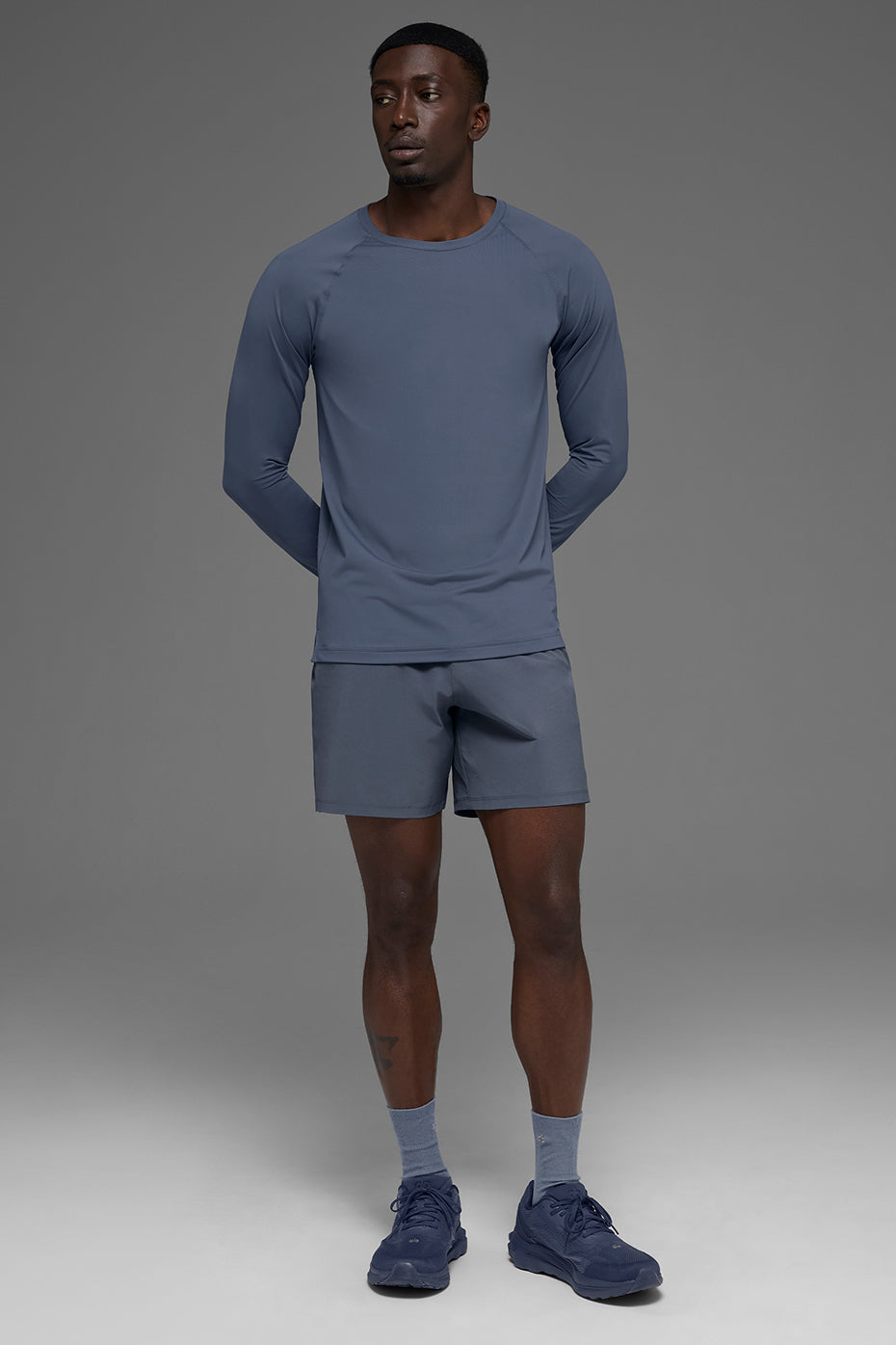 Alo Yoga Idol Crewneck Long Sleeve