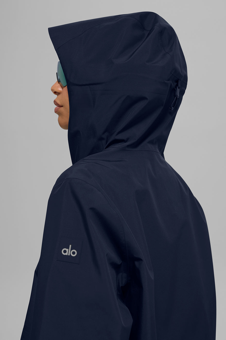 Alo Yoga Women'S Alpha Shell Jacket