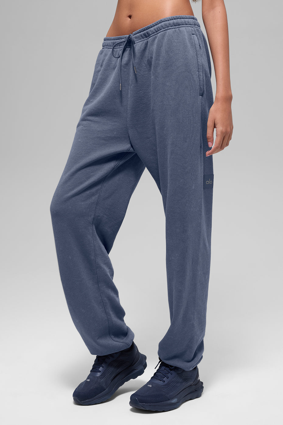 Alo Yoga Women'S Chill Vintage Wash Sweatpant