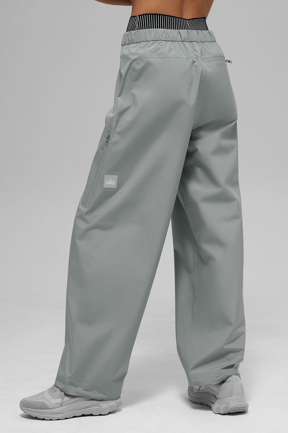 Alo Yoga Women'S Alpha Shell Pant