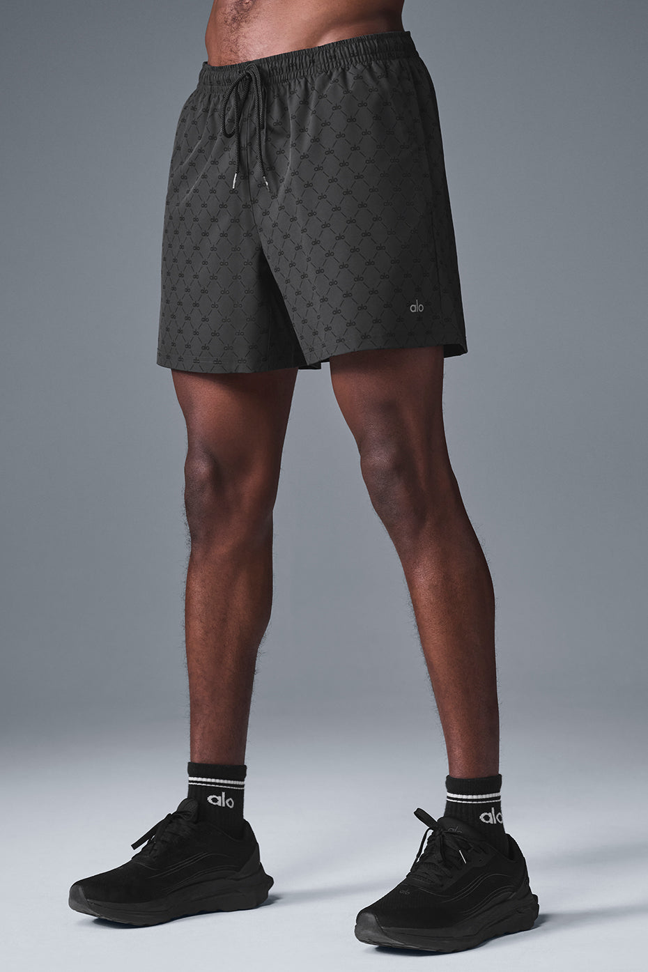 Alo Yoga 7'' Diamond Circuit Short
