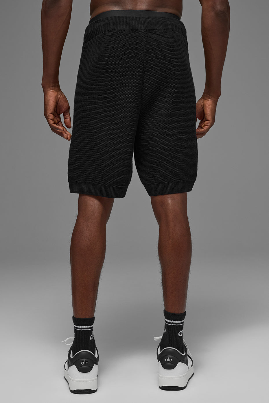 Alo Yoga 7" Sports Club Sweater Knit Short