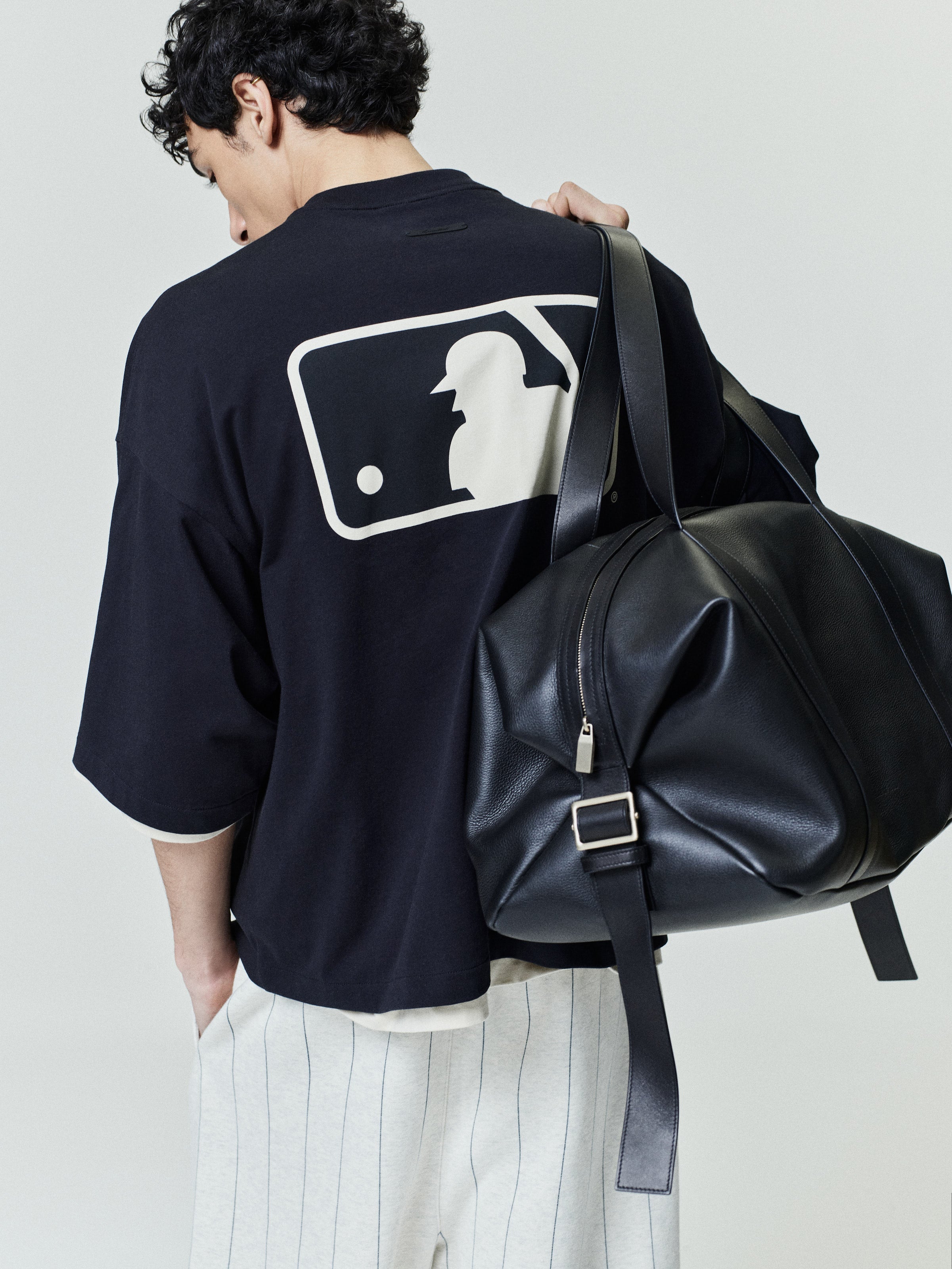 Essentials Mlb Merch Tee Black