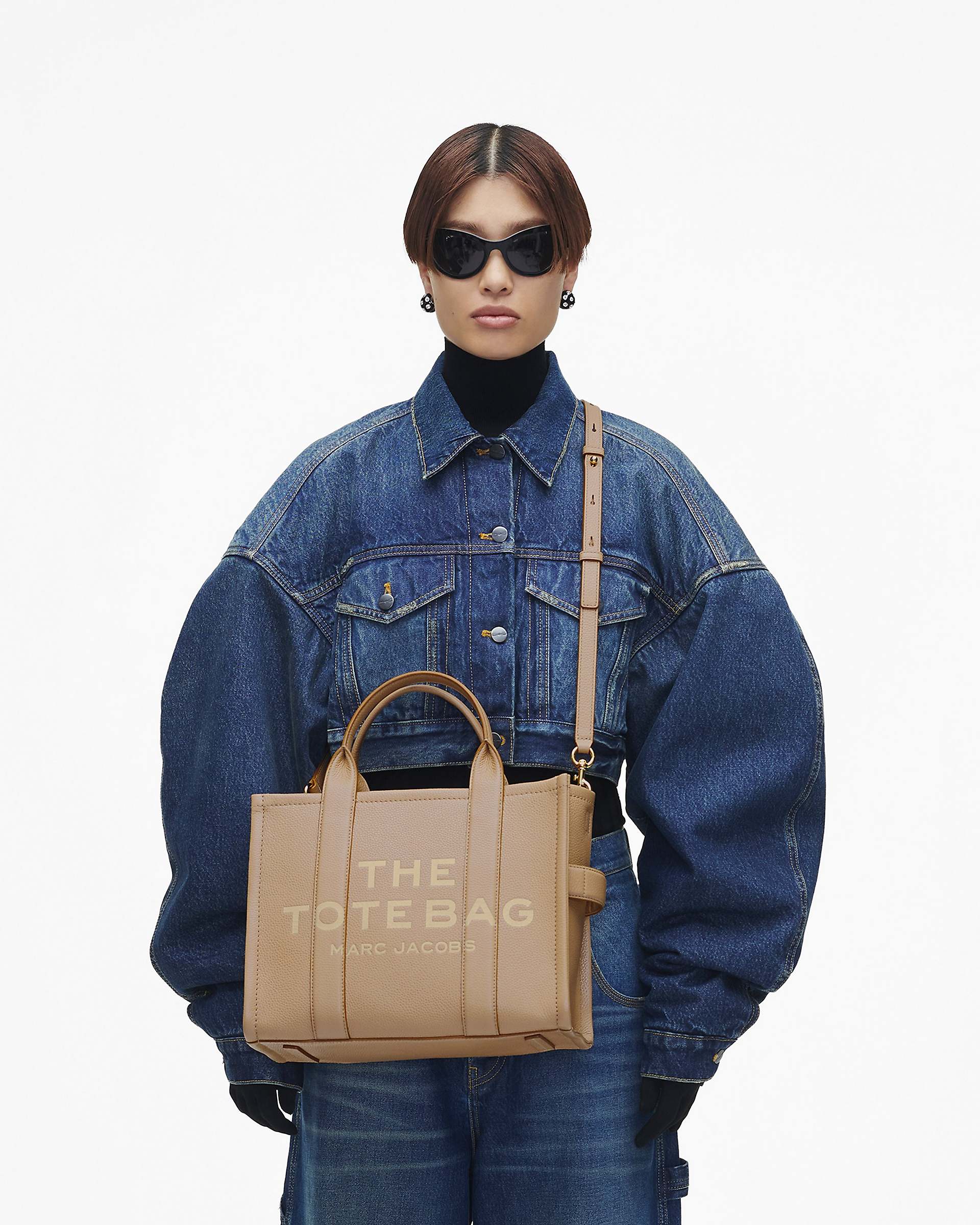 Marc Jacobs Marc Jacobs The Leather Medium Tote Bag Camel Camel