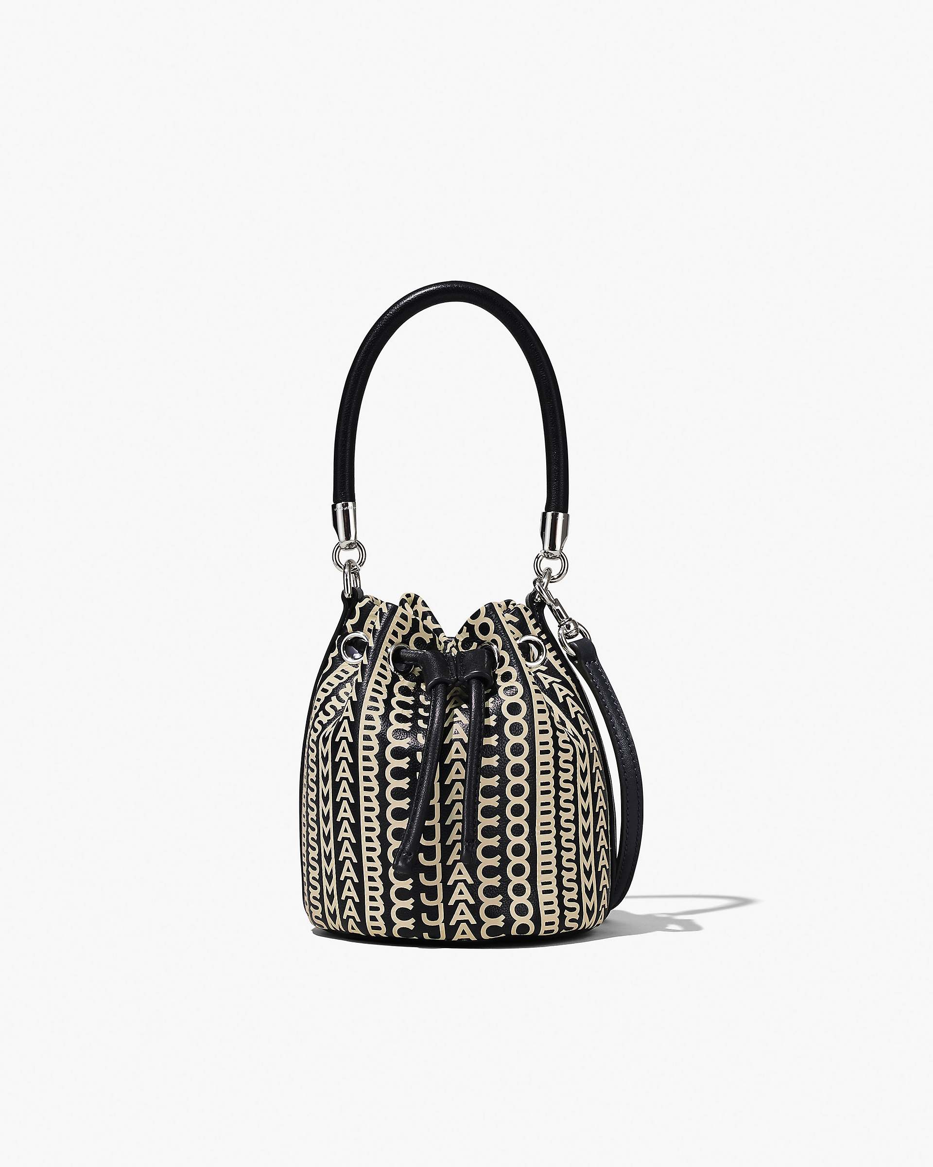 Marc Jacobs Marc Jacobs The Monogram Leather Mini Bucket Bag Black/White Black/white