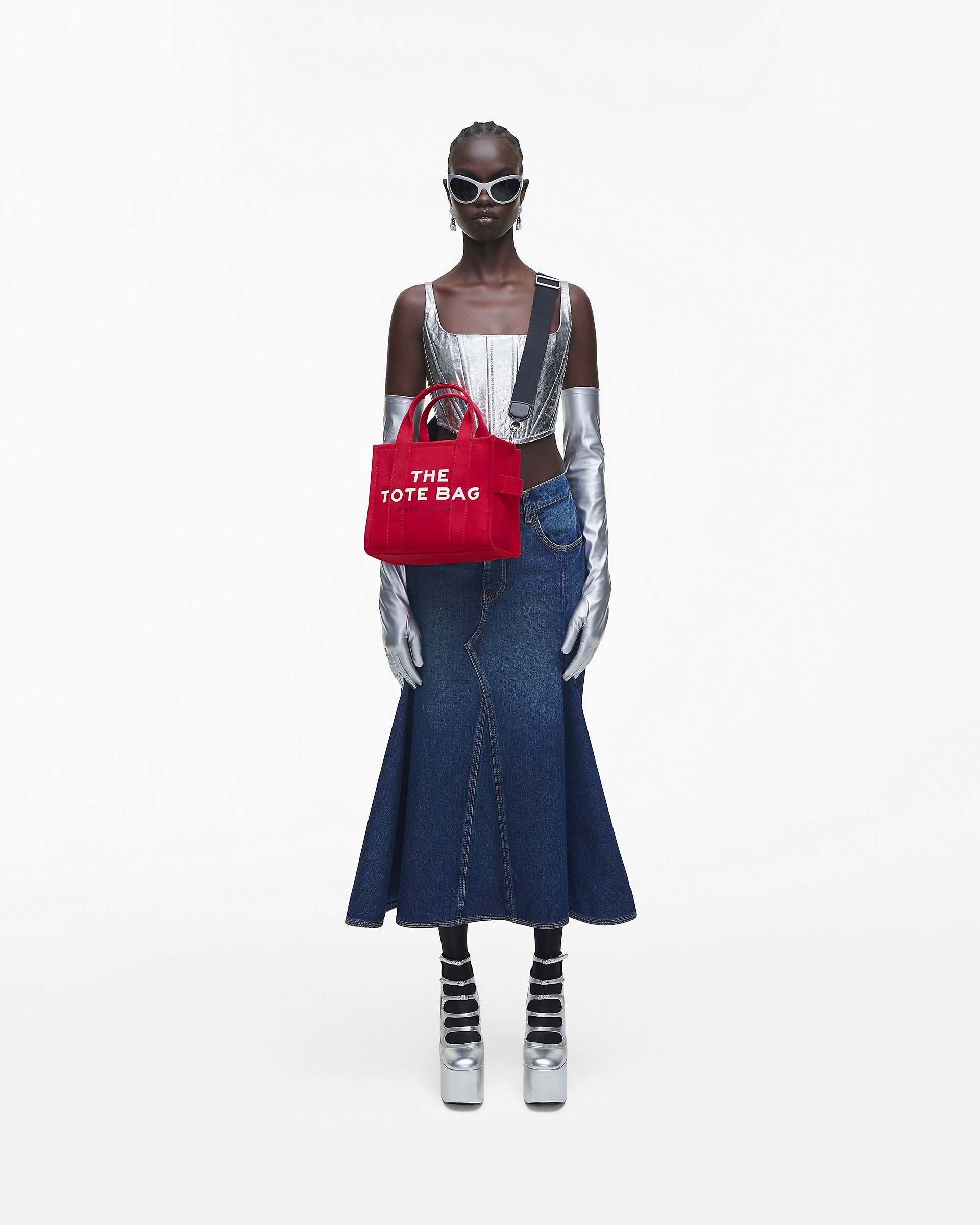 Marc Jacobs Marc Jacobs The Canvas Small Tote Bag True Red True Red