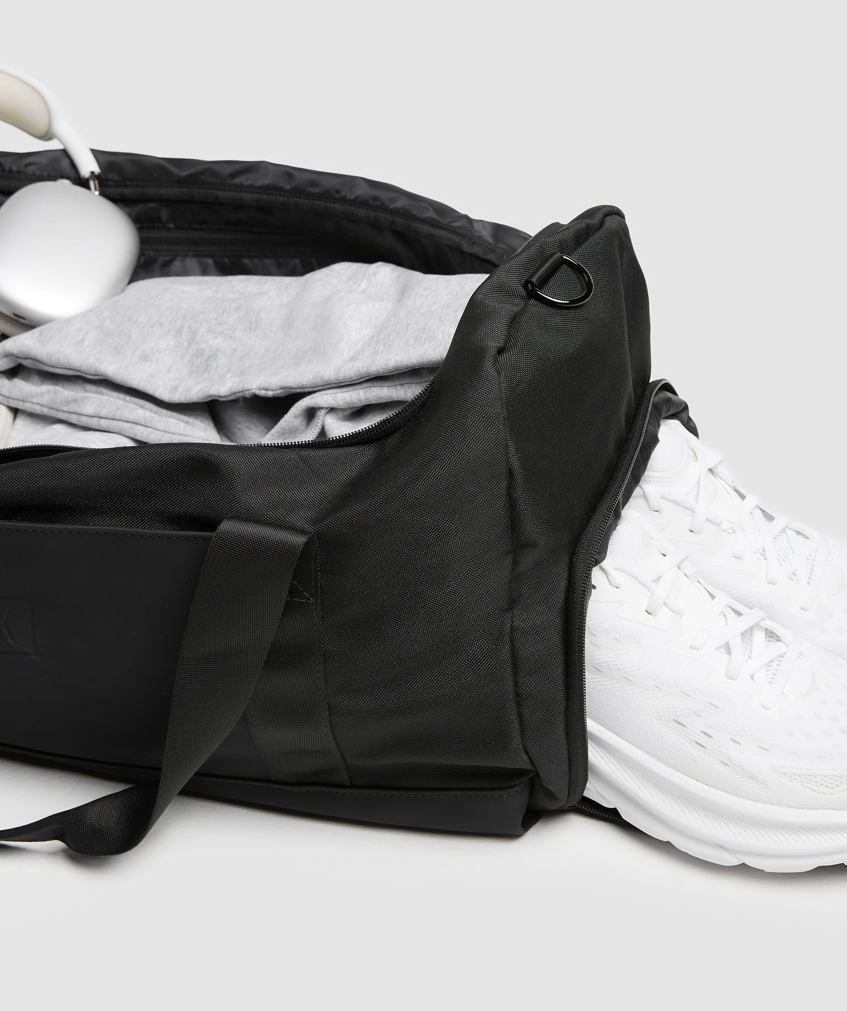 Gymshark Everyday Holdall Medium Black