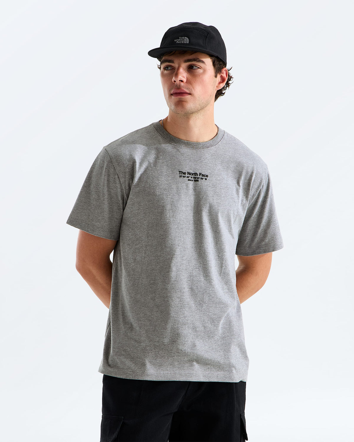 The North Face Men’s AXYS Short-Sleeve Tee