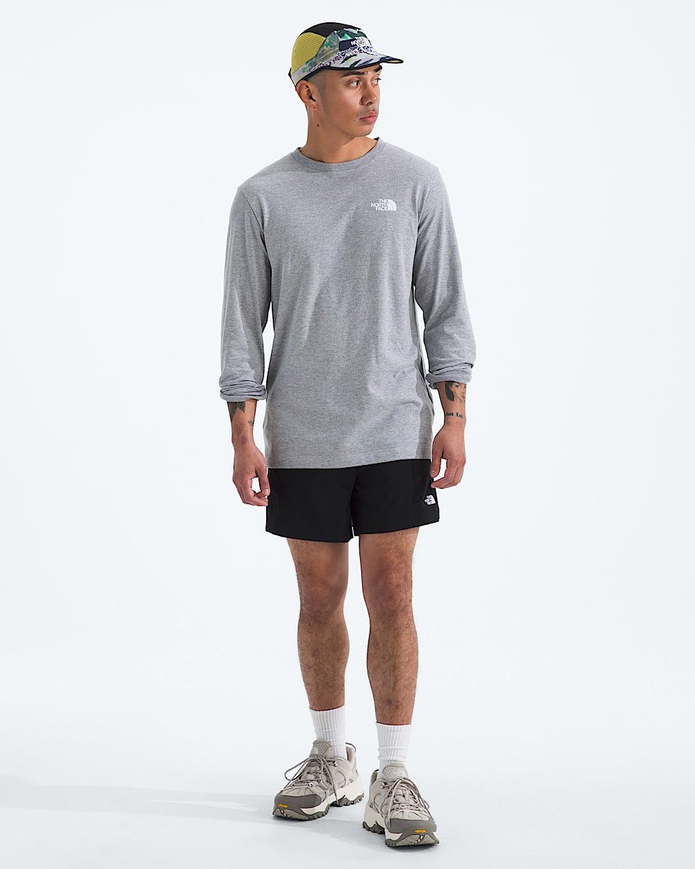 The North Face Men’s Evolution Box NSE Regular Long-Sleeve Tee