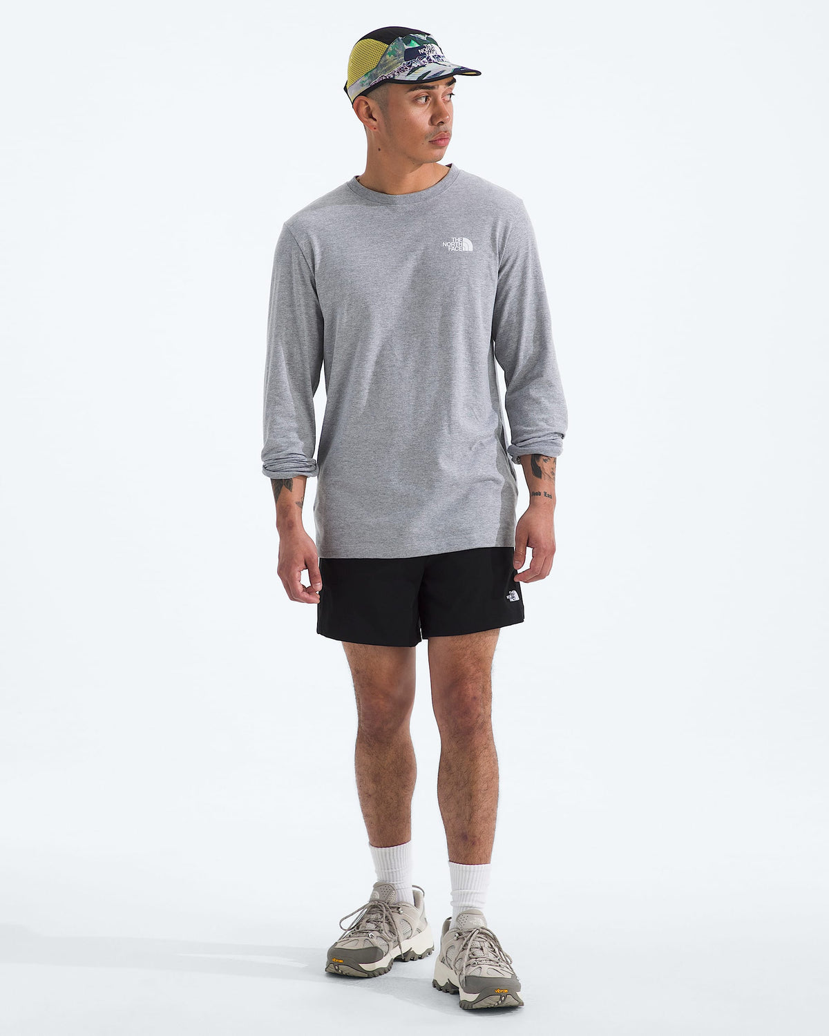 The North Face Men’s Evolution Box NSE Regular Long-Sleeve Tee