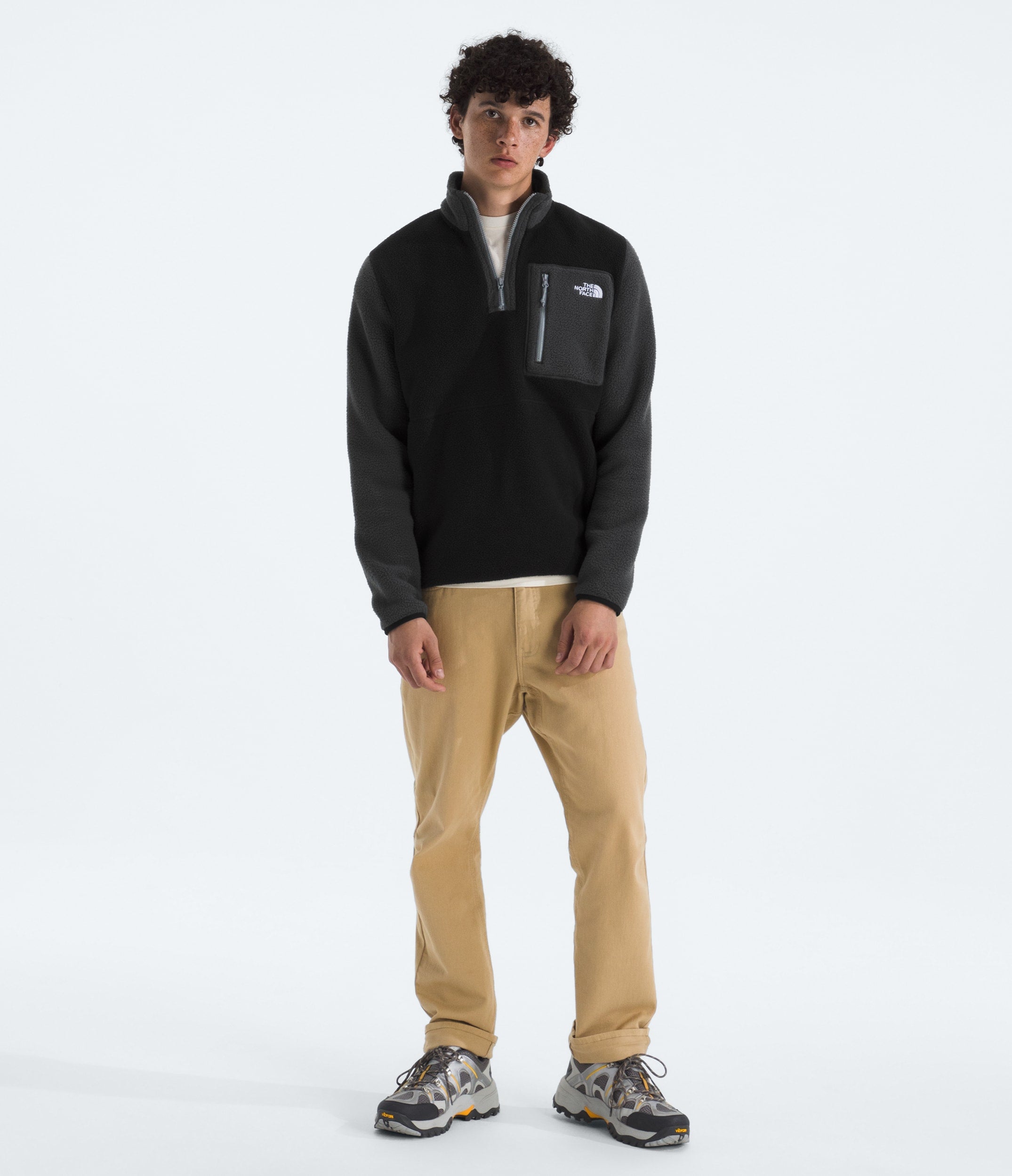 The North Face Men’s Yumiori ¼-Zip TNF Black