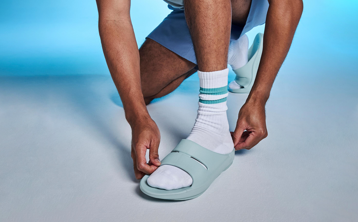 Oofos Men's Slide Mist