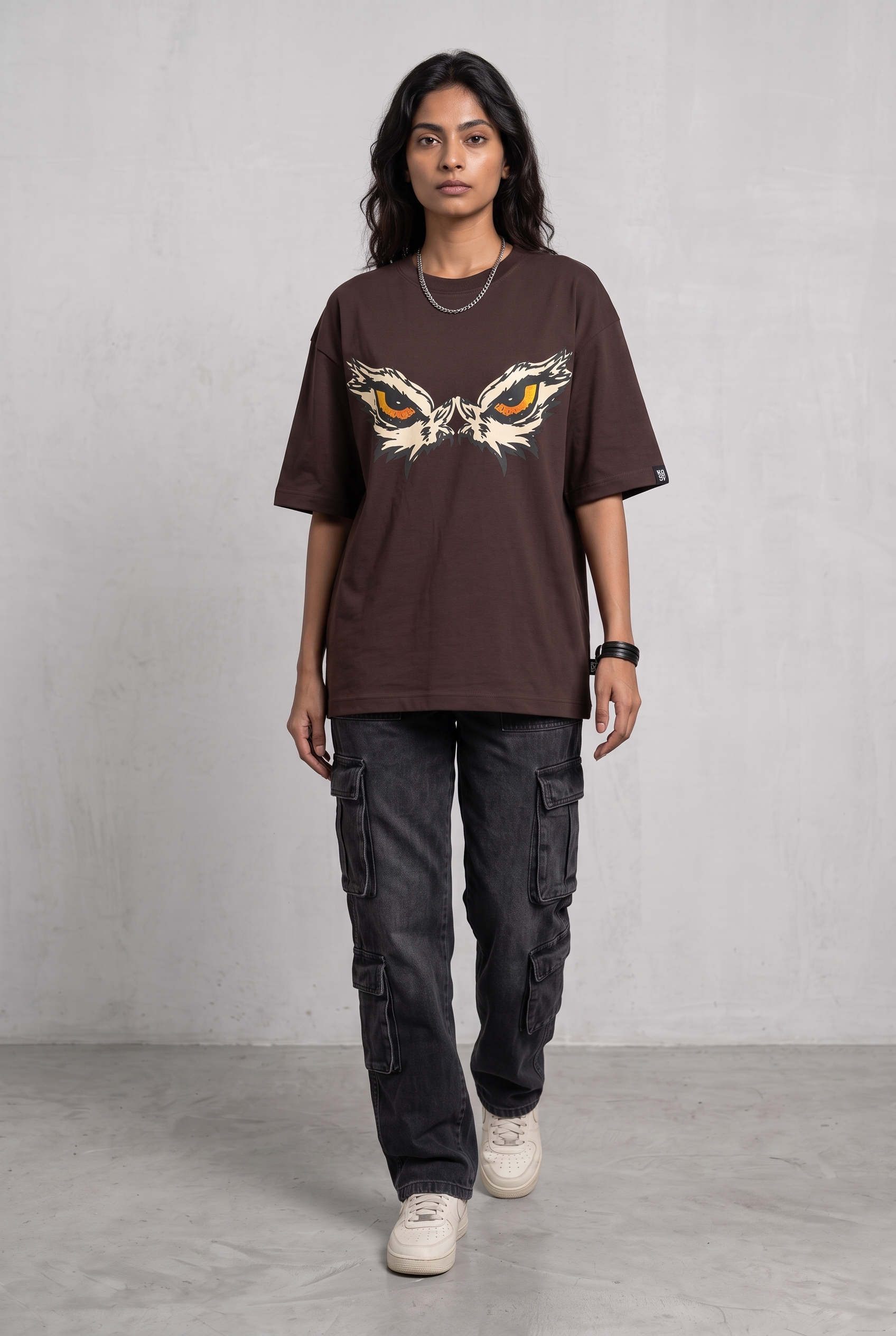 EAGLE EYE BROWN WOMEN’S OVERSIZED T-SHIRT