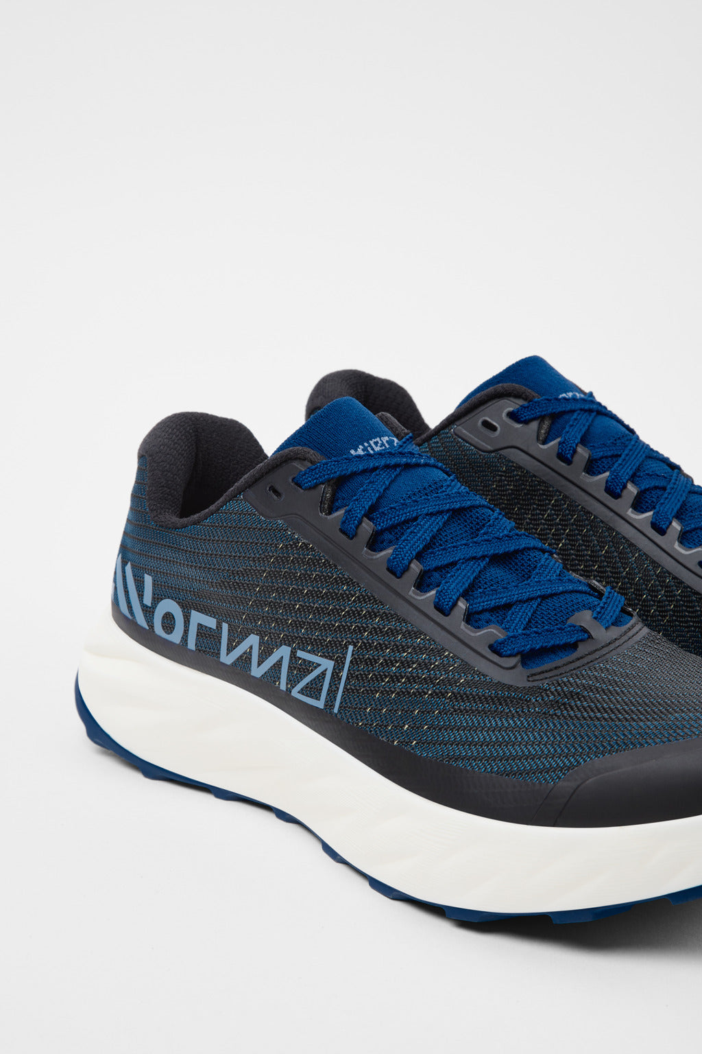 NNormal Kjerag 02 Shoe Blue