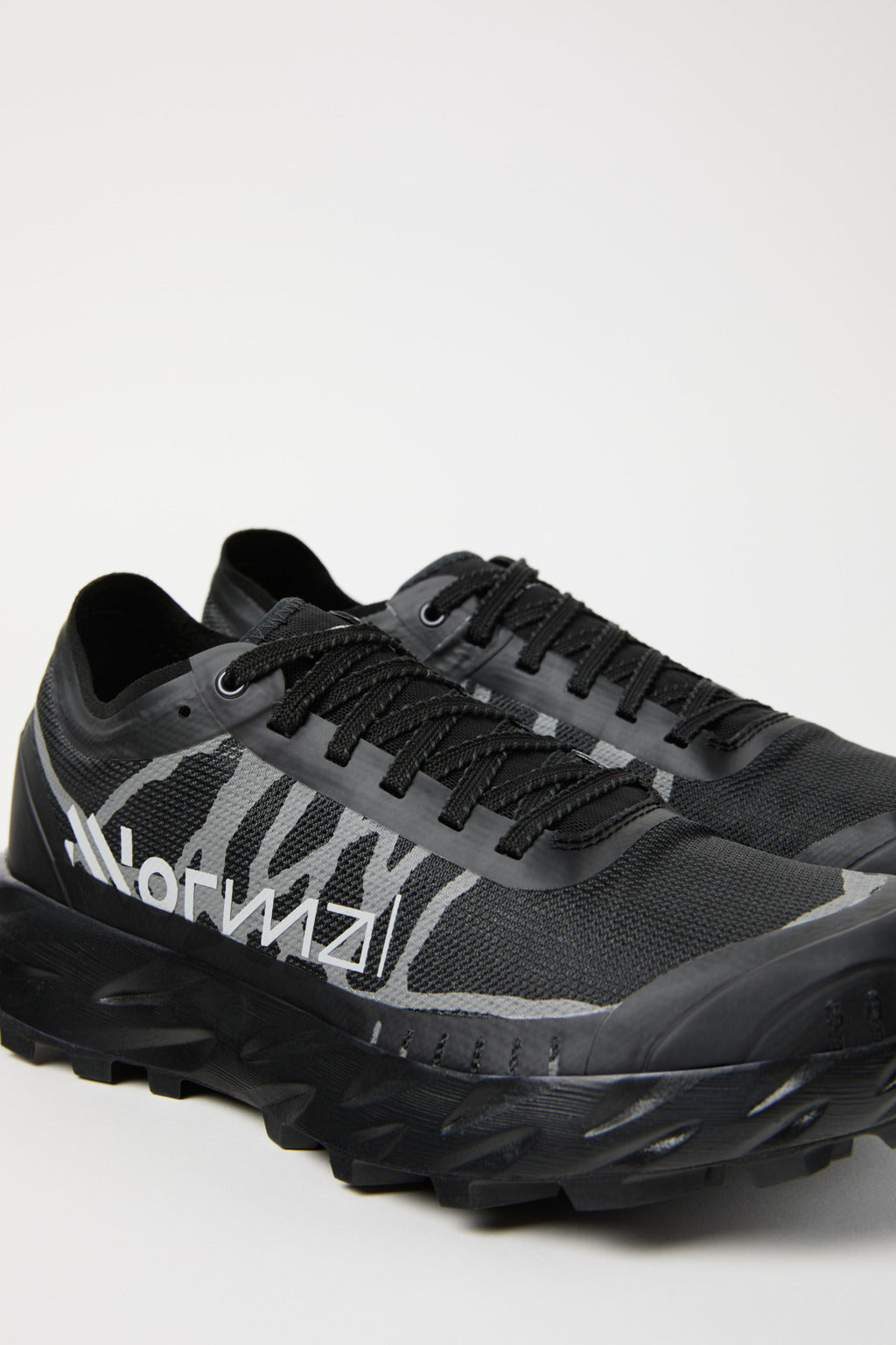 NNormal Kjerag Brut Black