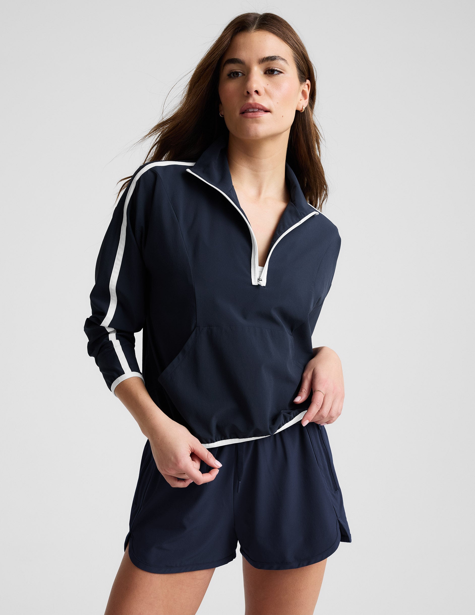 #color_nocturnal-navy/true-white