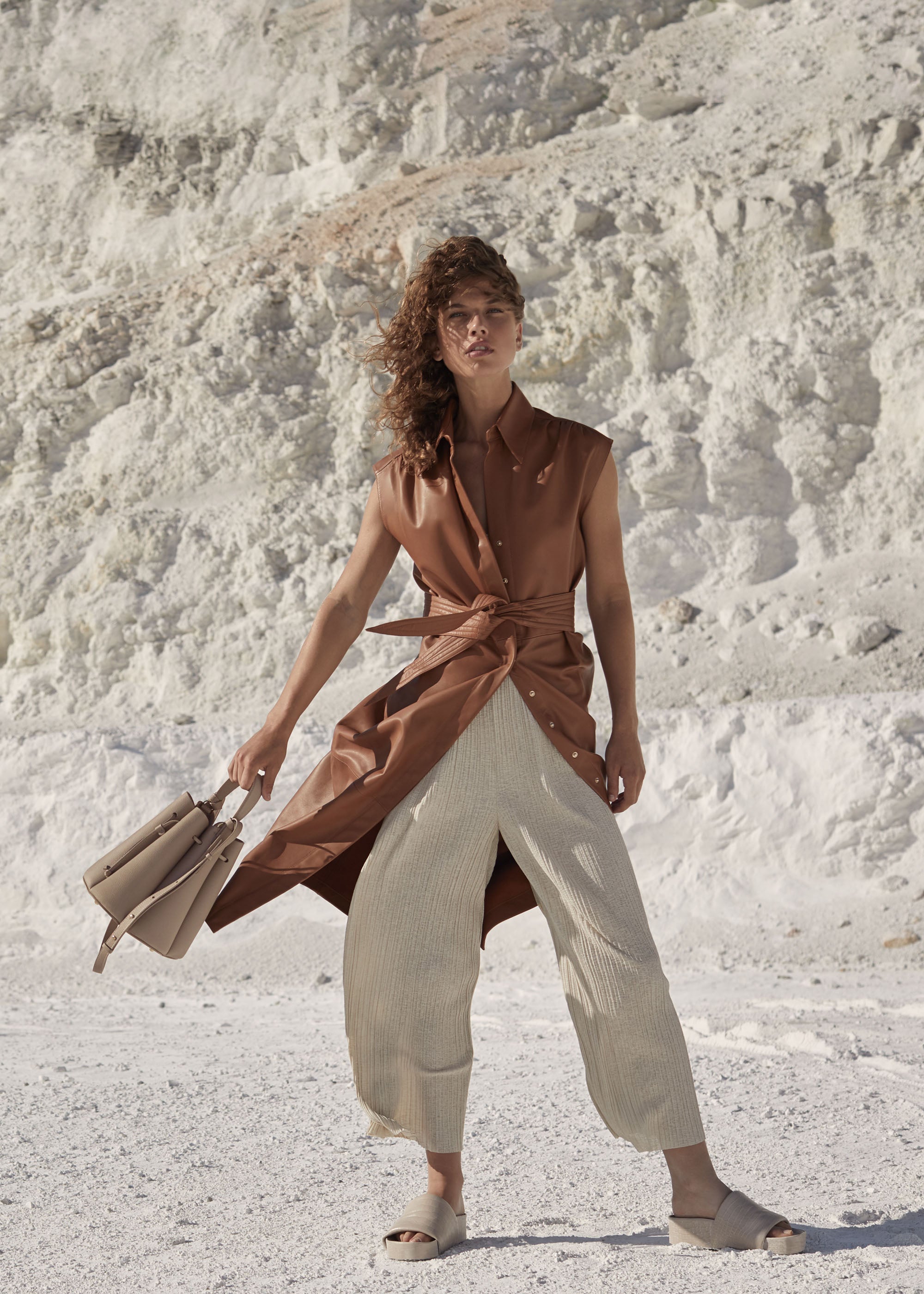 Polene Numero Huit Textured Taupe