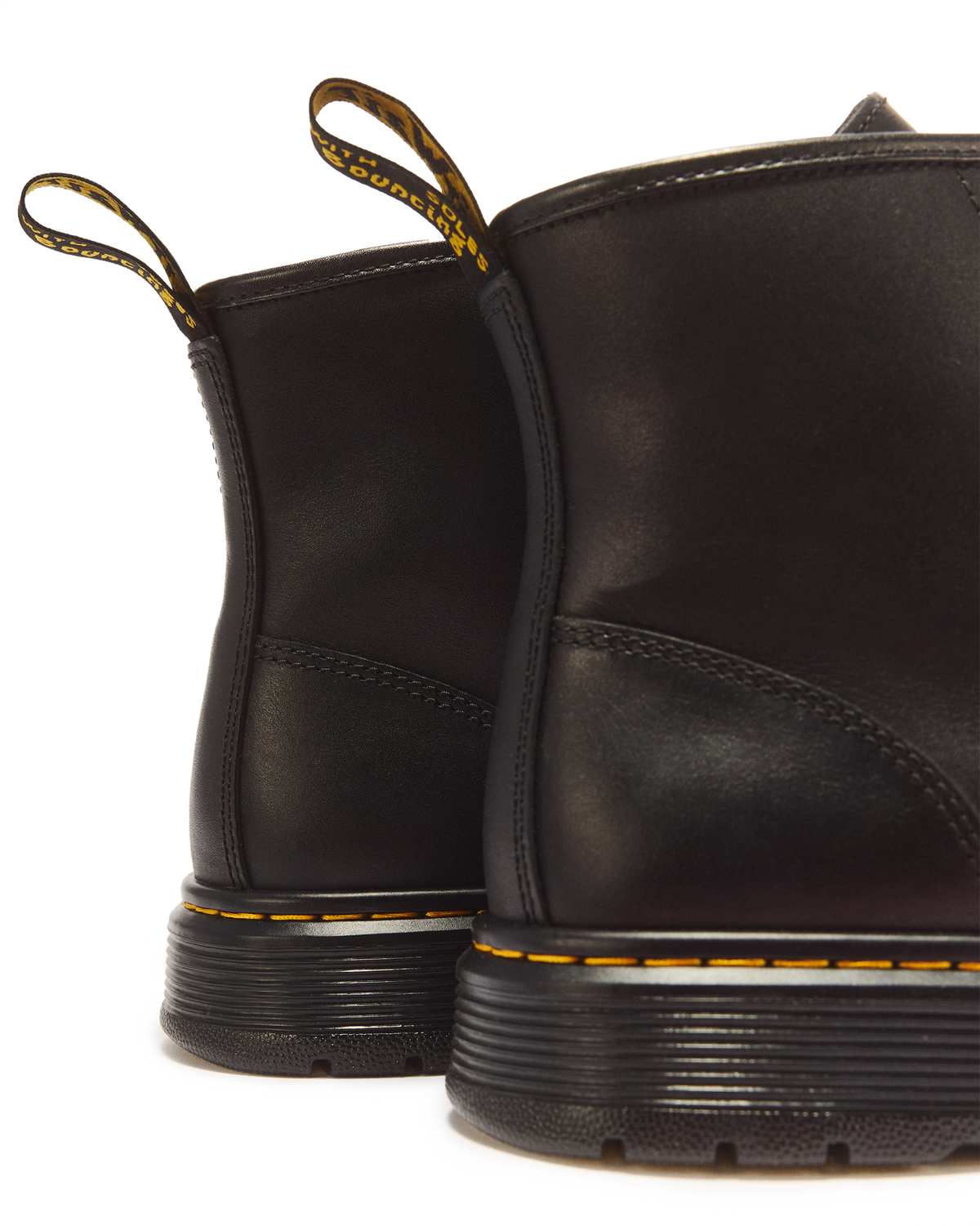Dr Martens Brookline Chukka Leather Casual Boots - Black