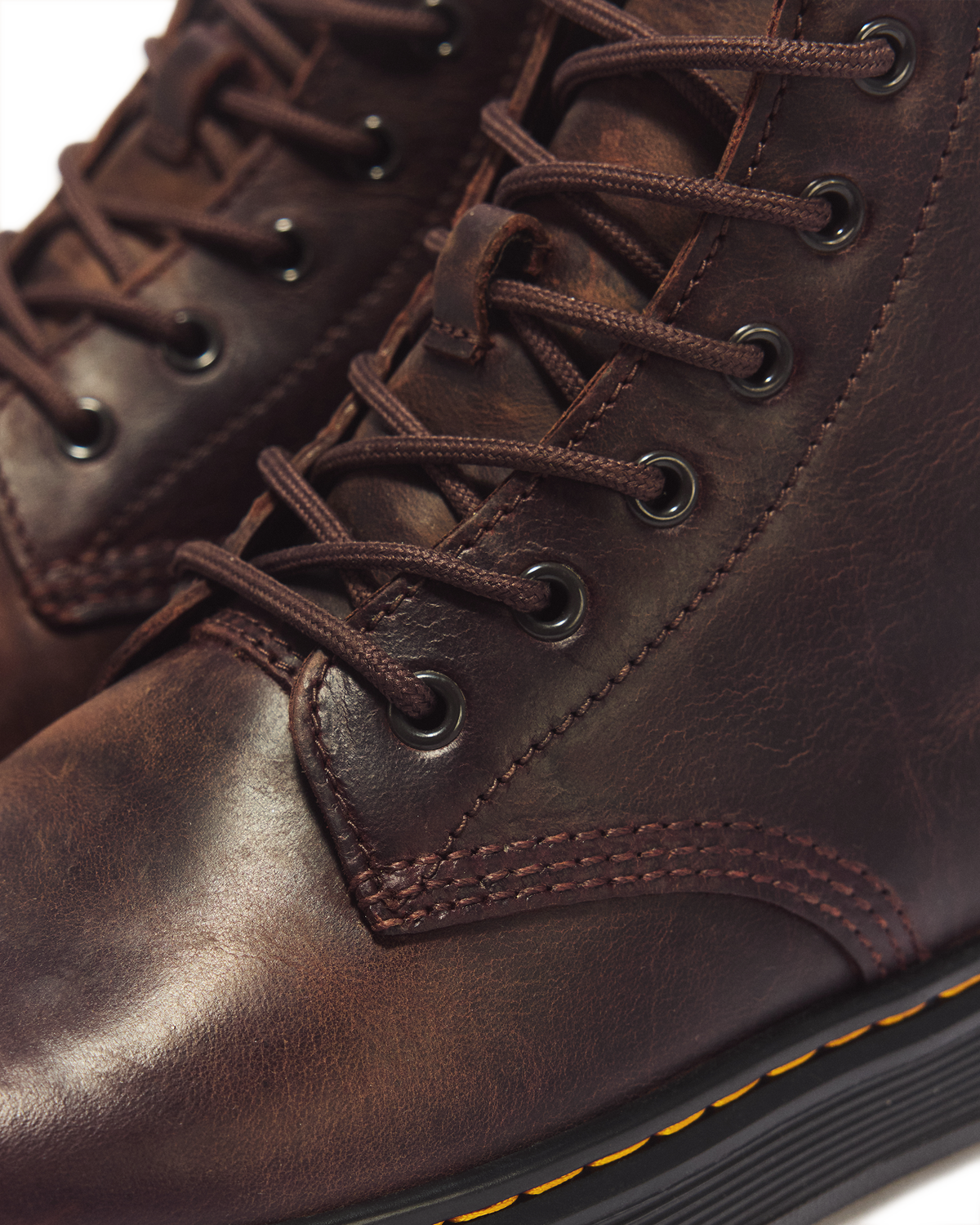 Dr Martens Brookline Chukka Crazy Horse Leather Ankle Boots - Dark Brown