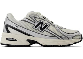 New Balance 740 Sea Salt Black Silver Metallic