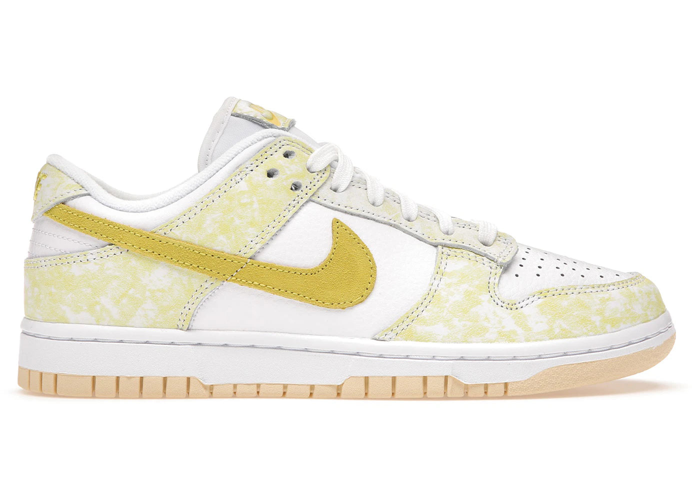 Nike Dunk Low Yellow Strike (Women'S)