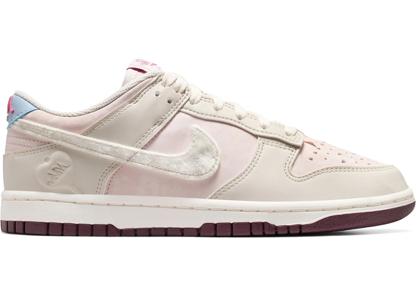 Nike Dunk Low Valentine'S Day (2026) (Women'S)