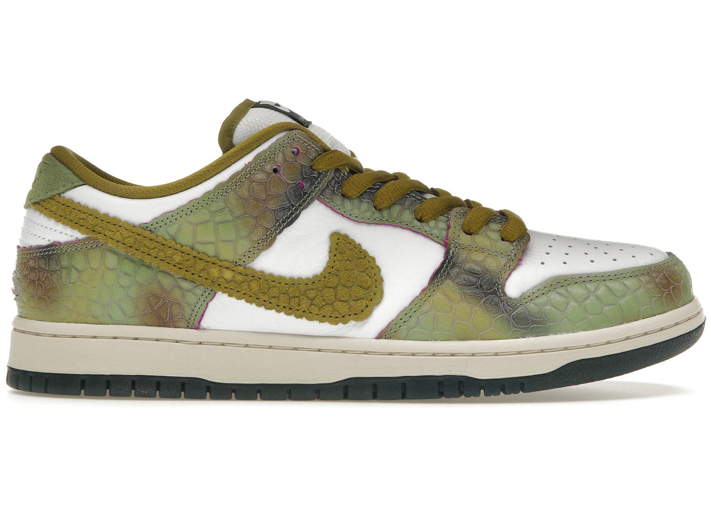 Nike Sb Dunk Low Alexis Sablone Chameleon UK