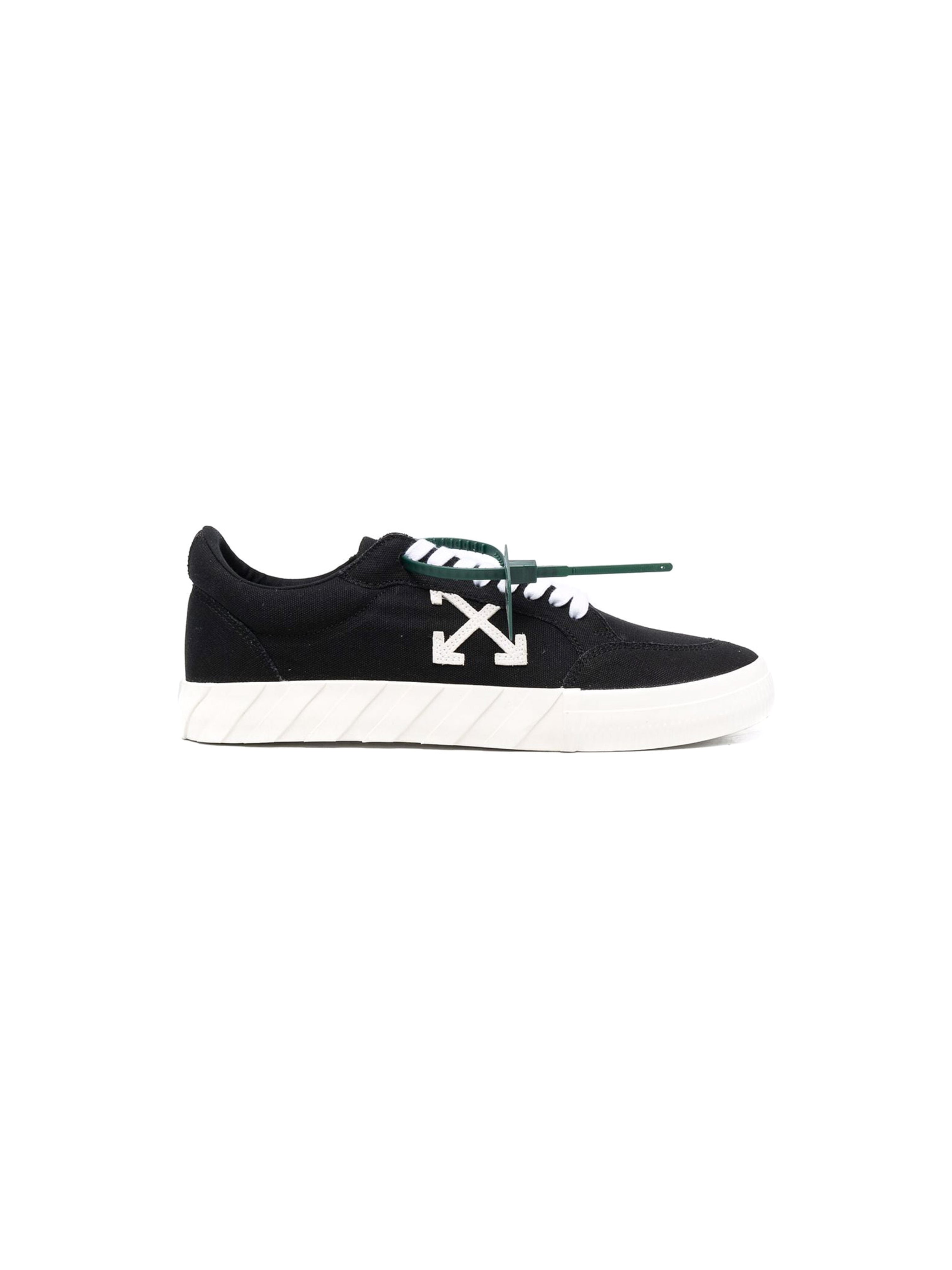Off-White Low Vulcanized Canvas Sneakers Black