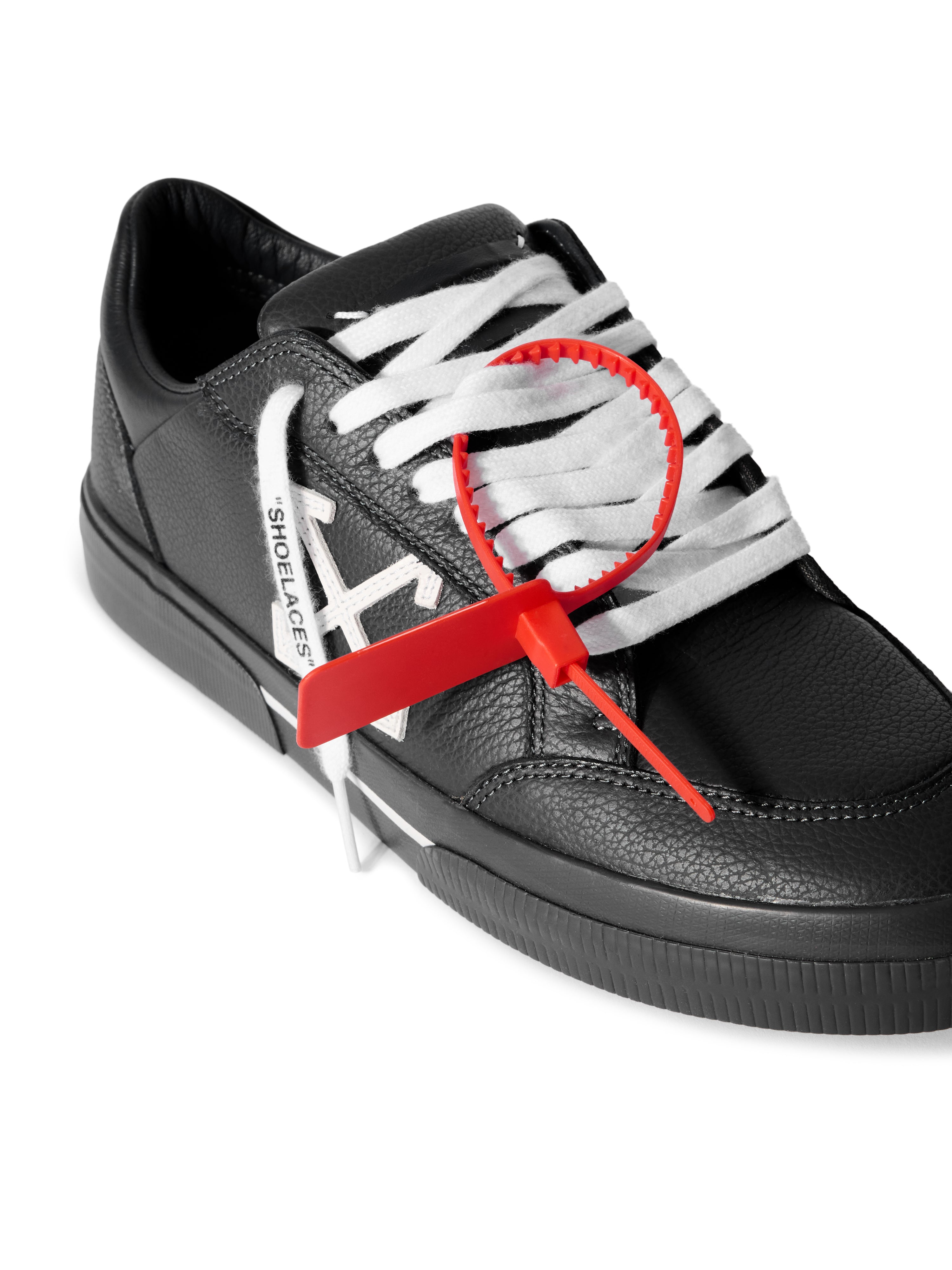 Off-White Vulcanized Low Sneakers Grey