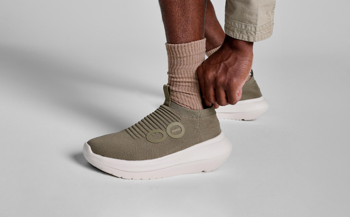 Oofos Men's Slip-On Shoe Chalk & Foliage