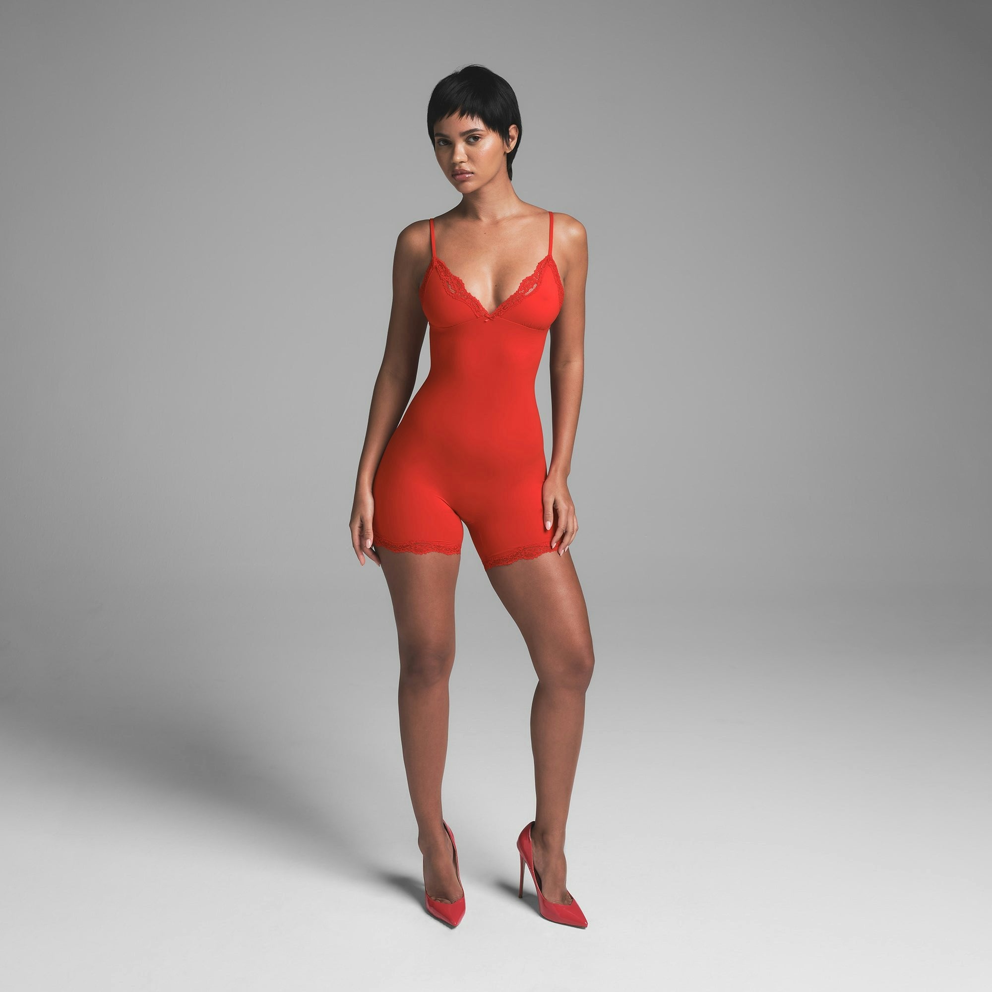 Skims Fits Everybody Lace Triangle Onesie Cayenne