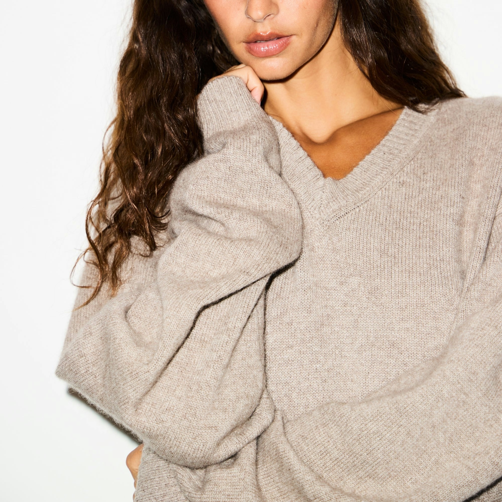Skims Wool Cashmere Oversized V Neck Sweater Linen