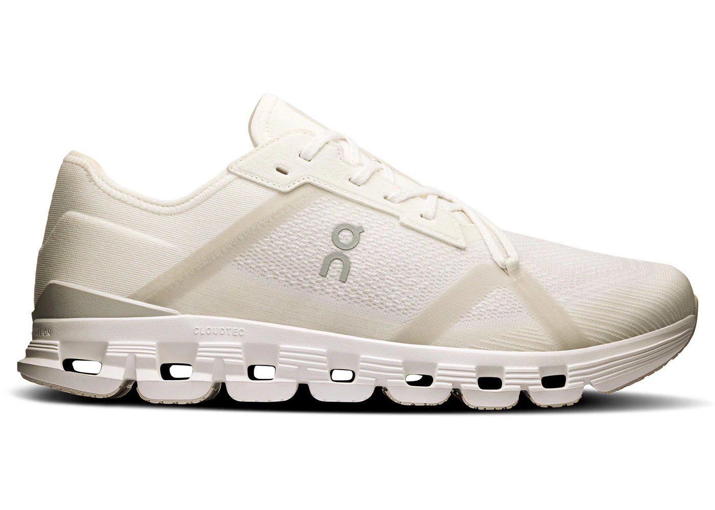 On Running Cloud X 4 Ad White Wolf