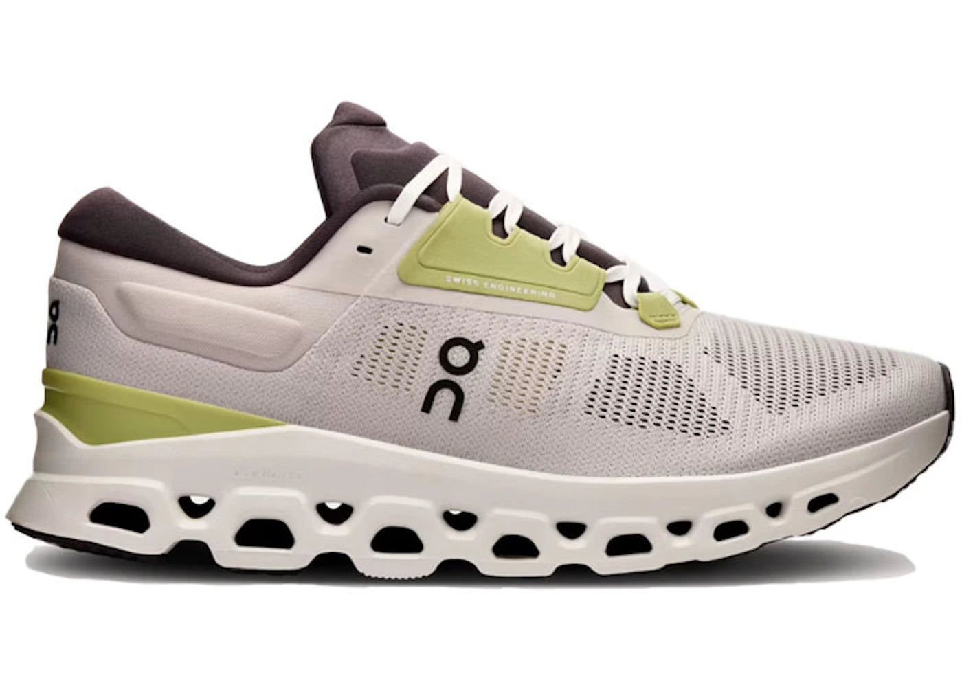 On Running Cloudstratus 3 Pearl Ivory