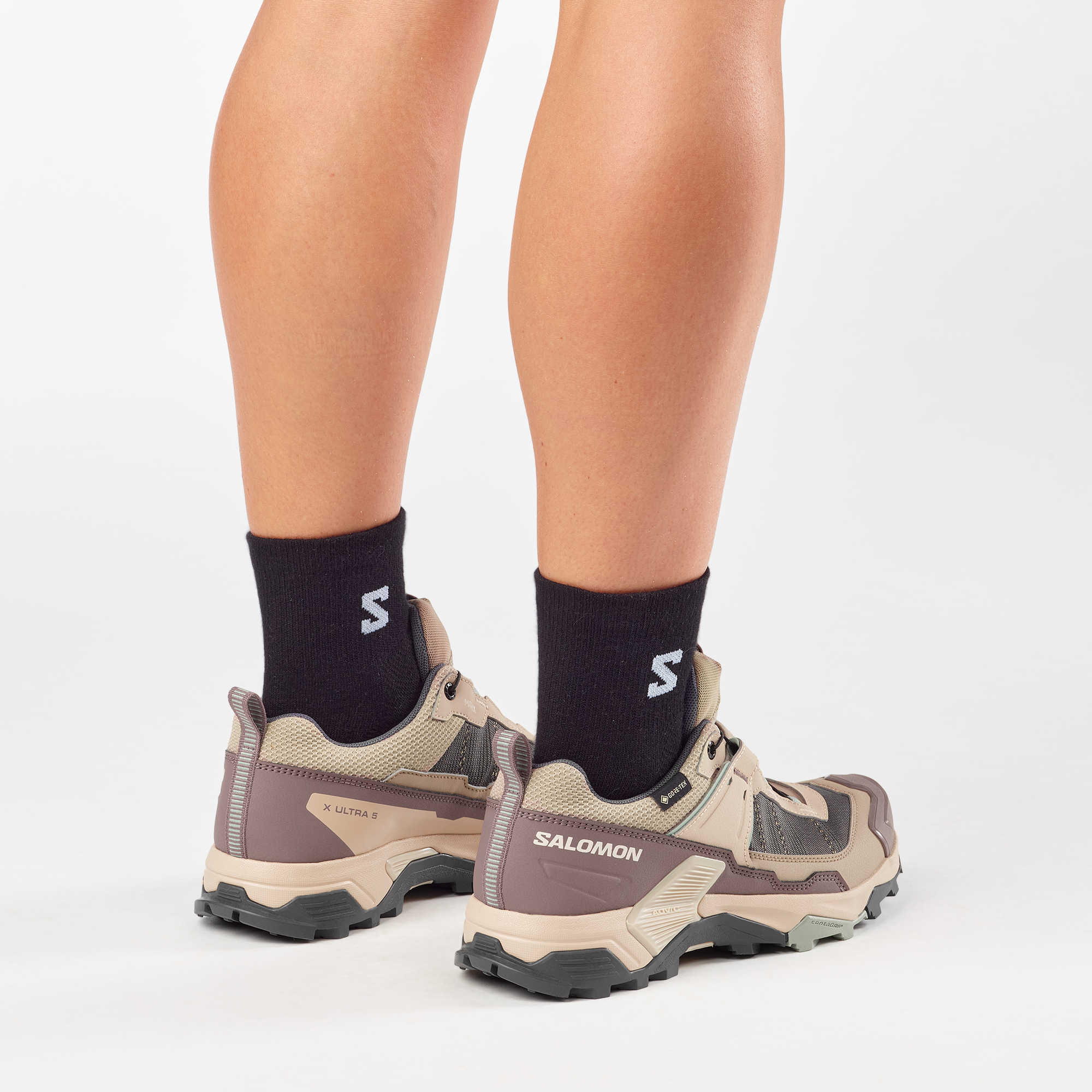 Salomon X Ultra 5 Gore-Tex Hiking & Backpacking Shoes Womens Desert Tan