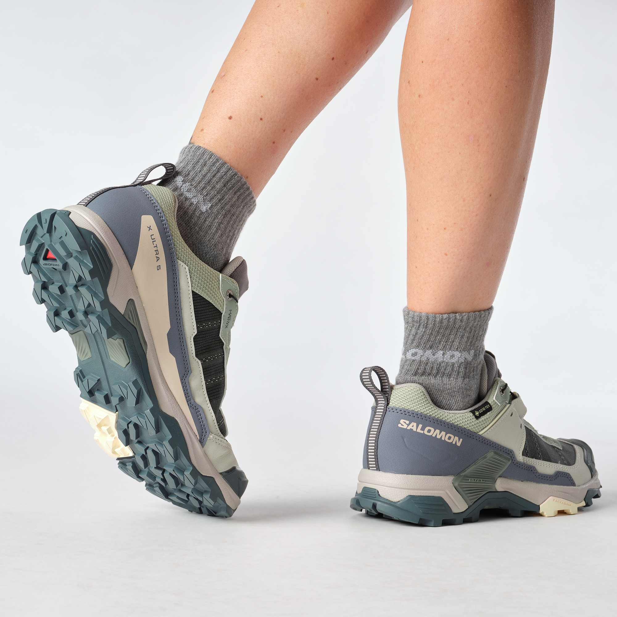 Salomon X Ultra 5 Gore-Tex Hiking & Backpacking Shoes Womens Seagrass