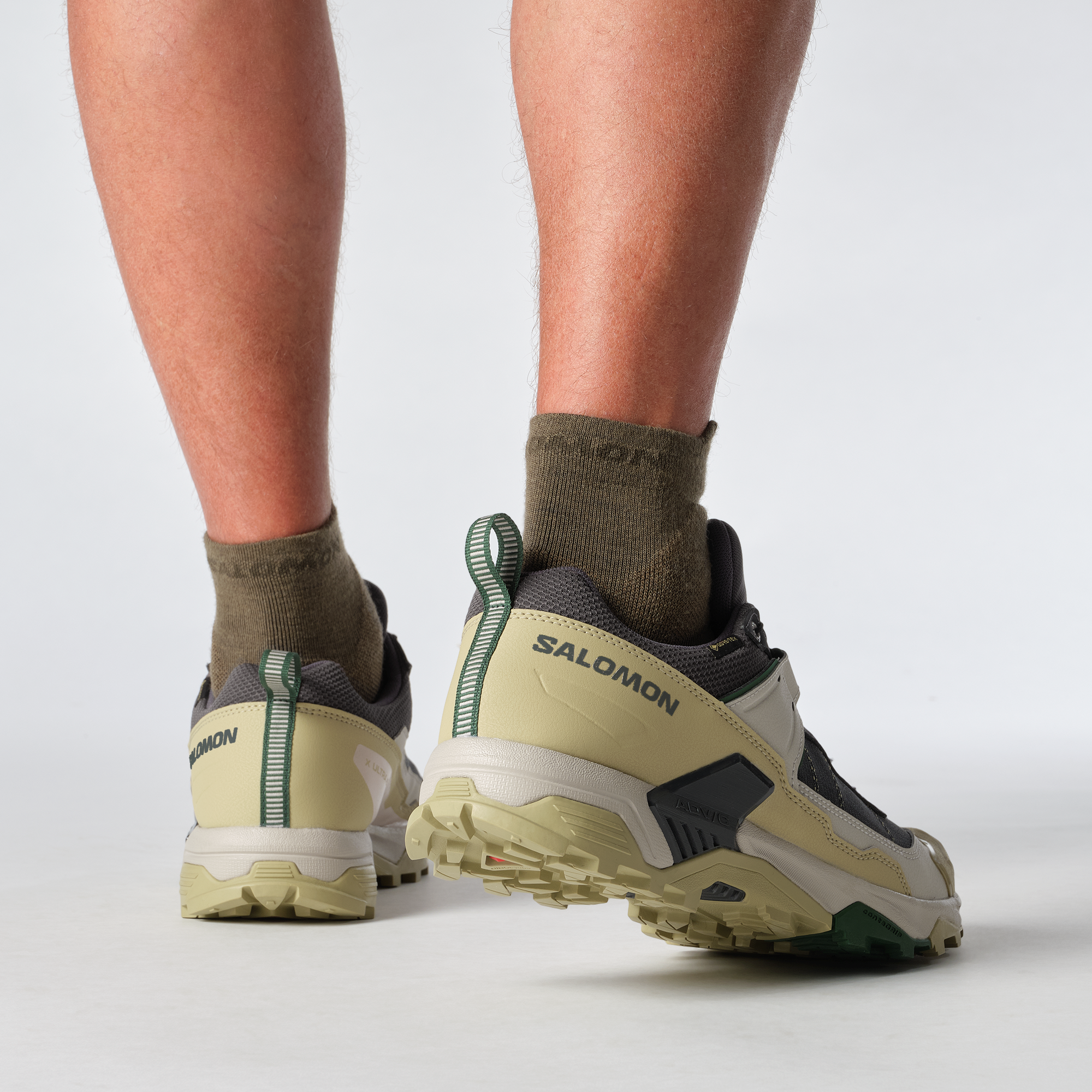 Salomon X Ultra 5 Gore-Tex Hiking & Backpacking Shoes Asphalt