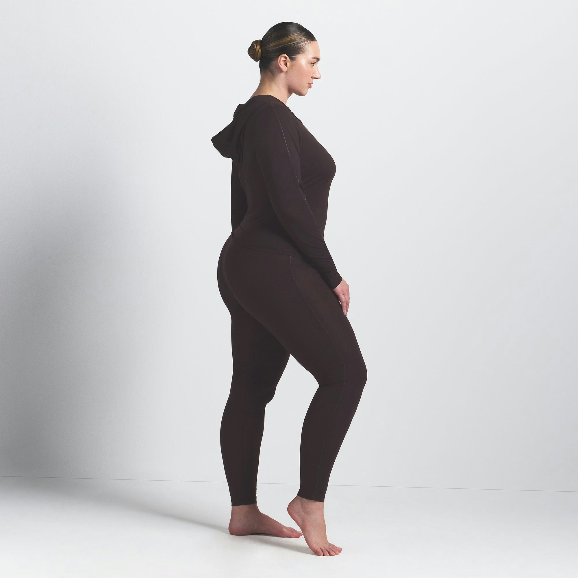 Skims Nikeskims Weightless Layers V-Line 26" Legging Dark Roast